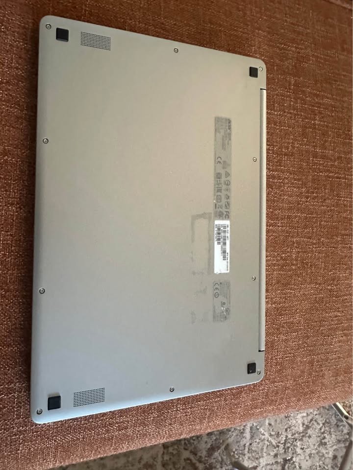 Acer Chromebook R 13 14″ 2 -in – 1 Laptop