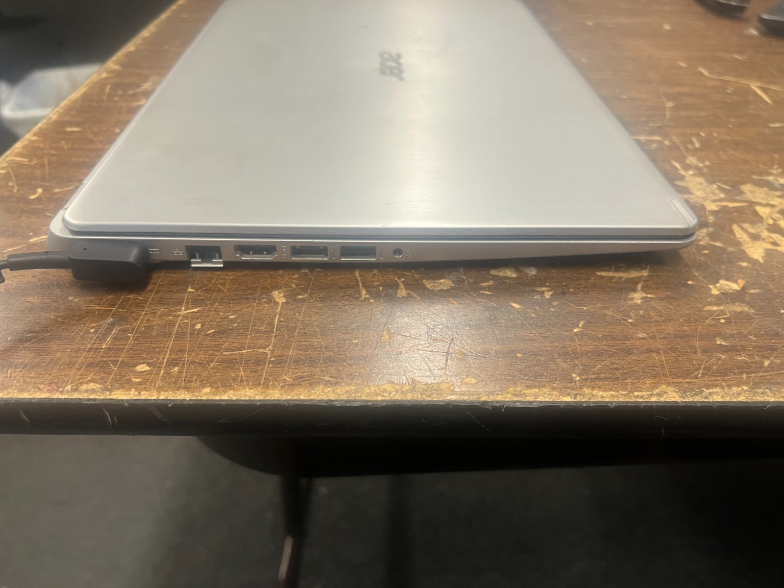 Acer Aspire 5 N19C3 15″ AMD Ryzen 3 3200U 8GB RAM No HDD No OS