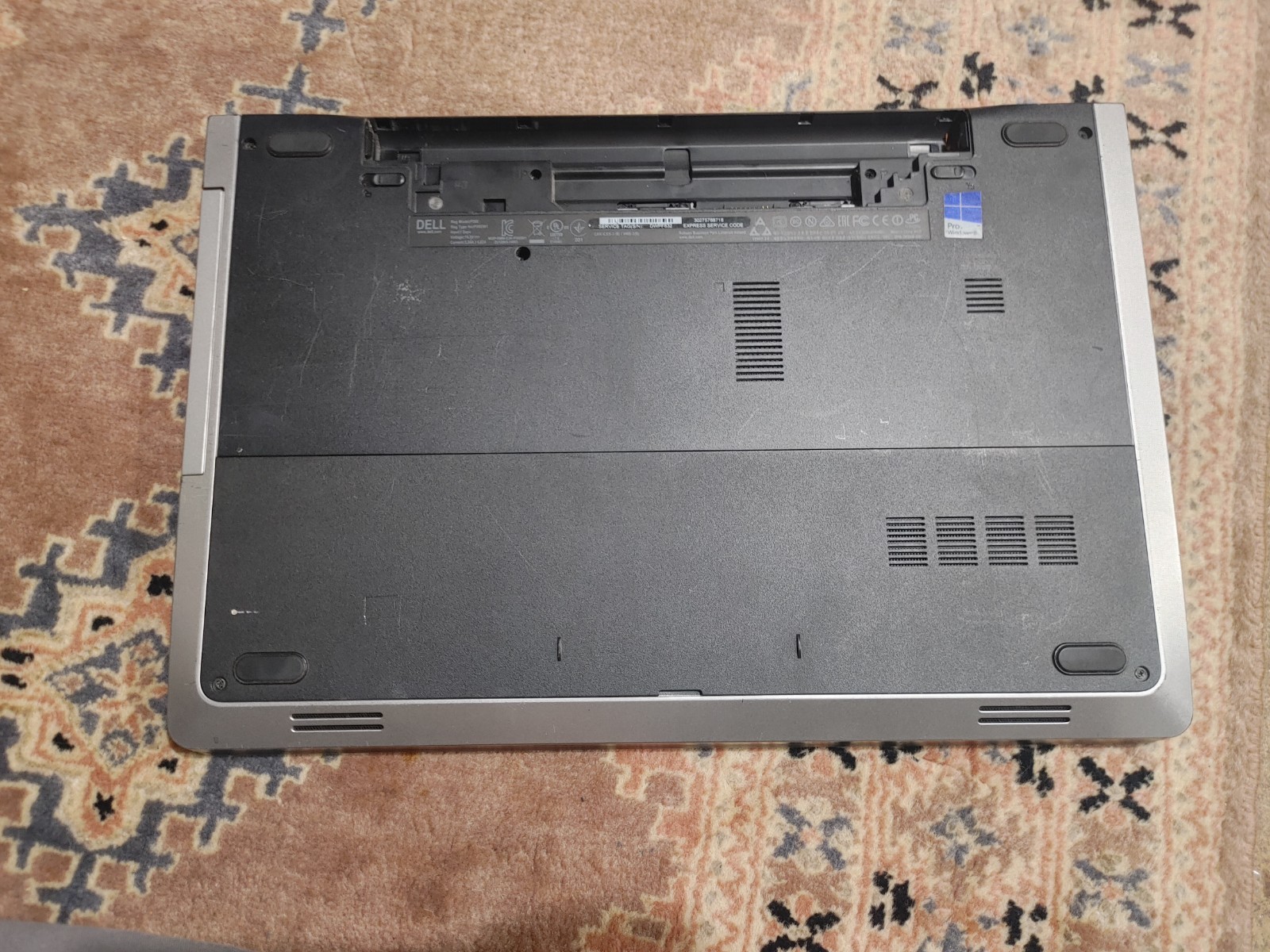 17.3″ Dell Inspiron 5749 Laptop Intel Core i3, 4gb, 500gb, W11