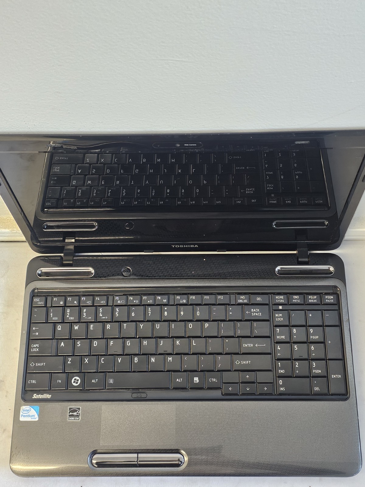 Toshiba Satellite L655-S5150 Laptop – Intel Pentium P6200 – 4GB RAM – Read Desc.