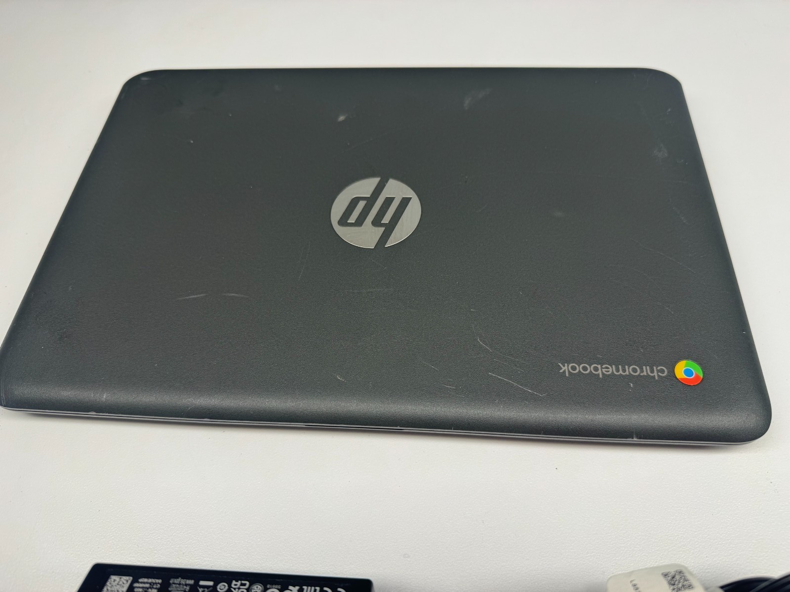 HP Chromebook 11″ G6 EE Intel(R) Celeron (R) CPU N3350 @1.10 GHz 4GB 32 GB eMMC