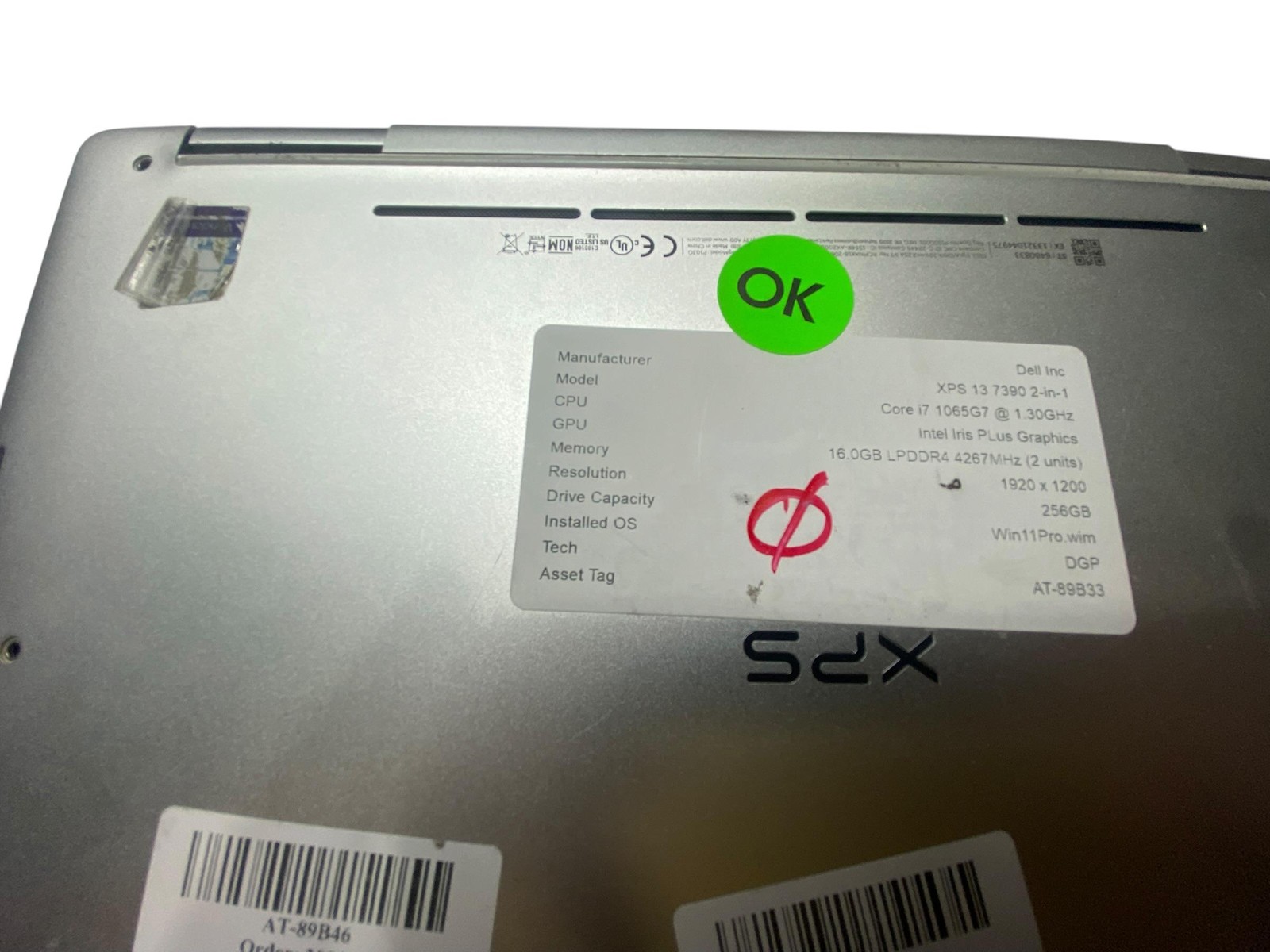 Dell XPS 13 7390 2-in-1 i7 1065G7 16GB 256GB Win11 Pro Laptop Grade C