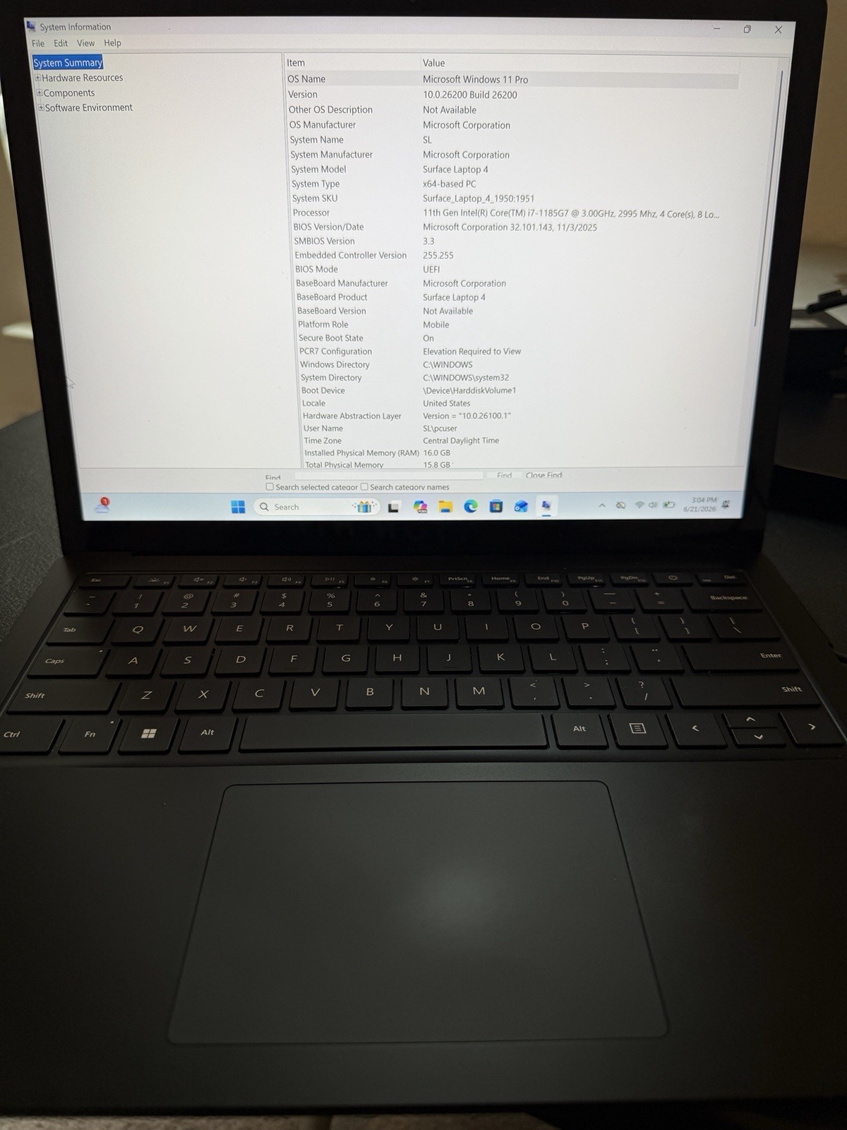 Microsoft Surface Laptop 4 13.5″ Touchscreen i7 Intel, 16GB Ram, 256GB SSD