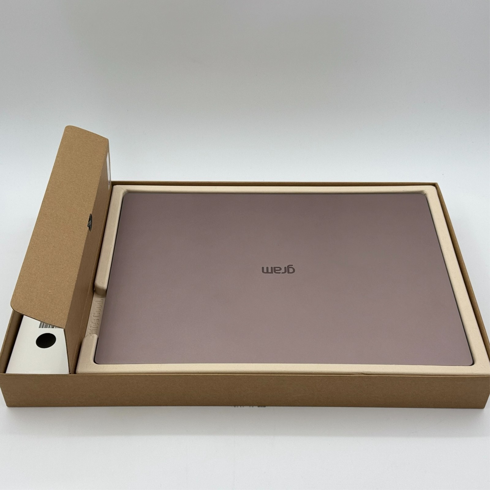 LG gram Max 17″ Touch Laptop Intel Core Ultra 7 32GB RAM 1TB SSD Matte Bronze