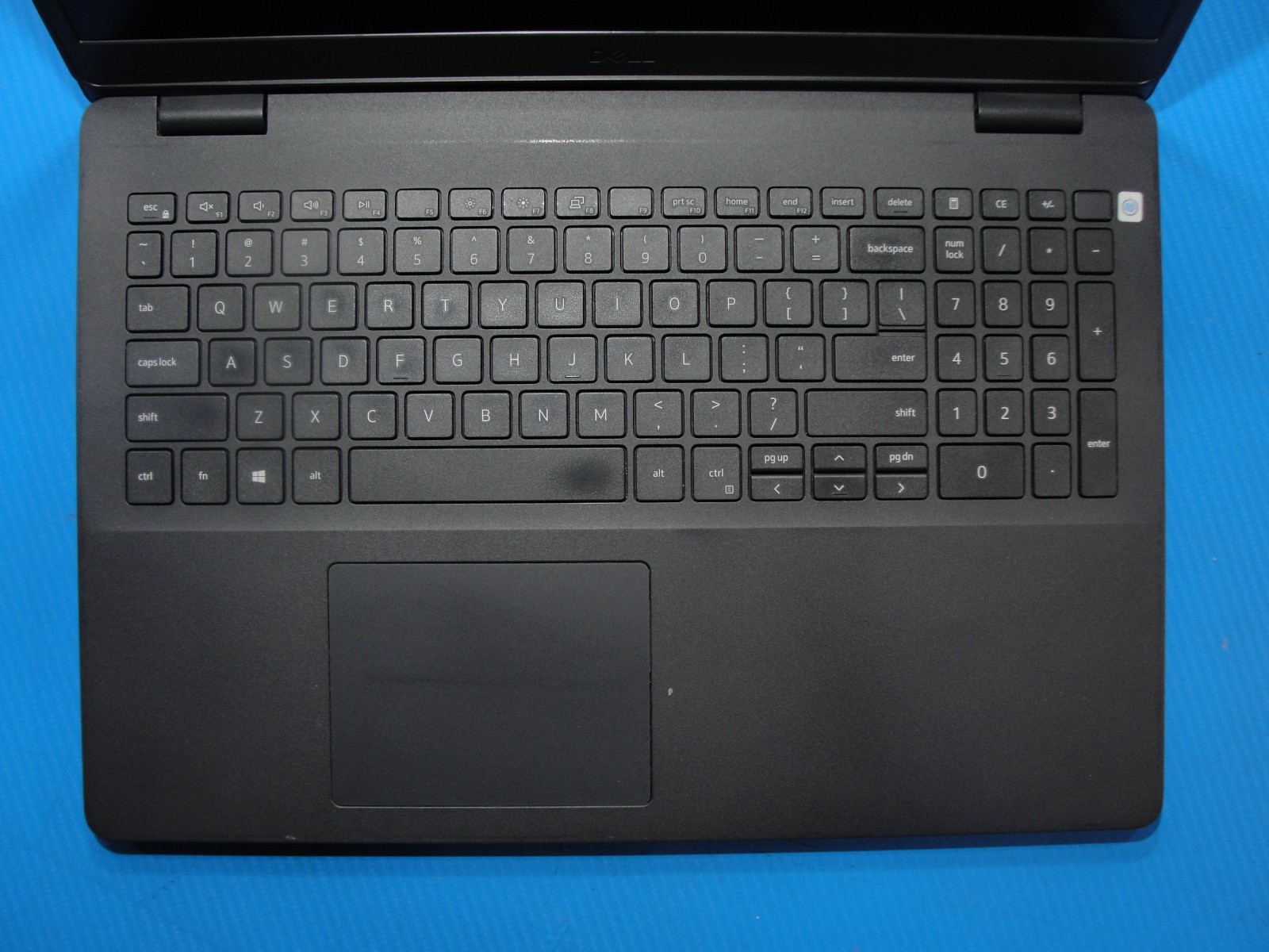 Dell Inspiron 3501 15.6”FHD Core i3-1115G4 3GHz 8GB SSD Reset 128GB+Charger