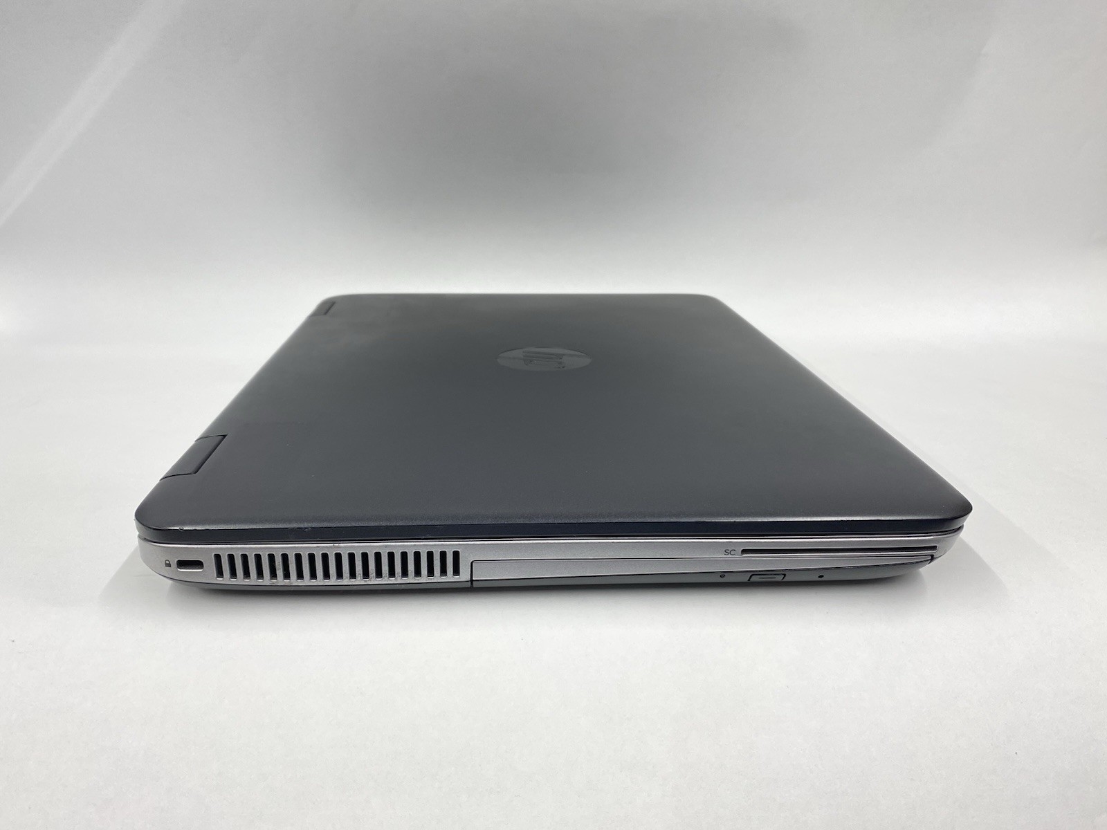 HP 640 G3-Grade B – 14″ HD – i5-7200U – 8GB – 256GB SSD – Win 10 Pro – READ