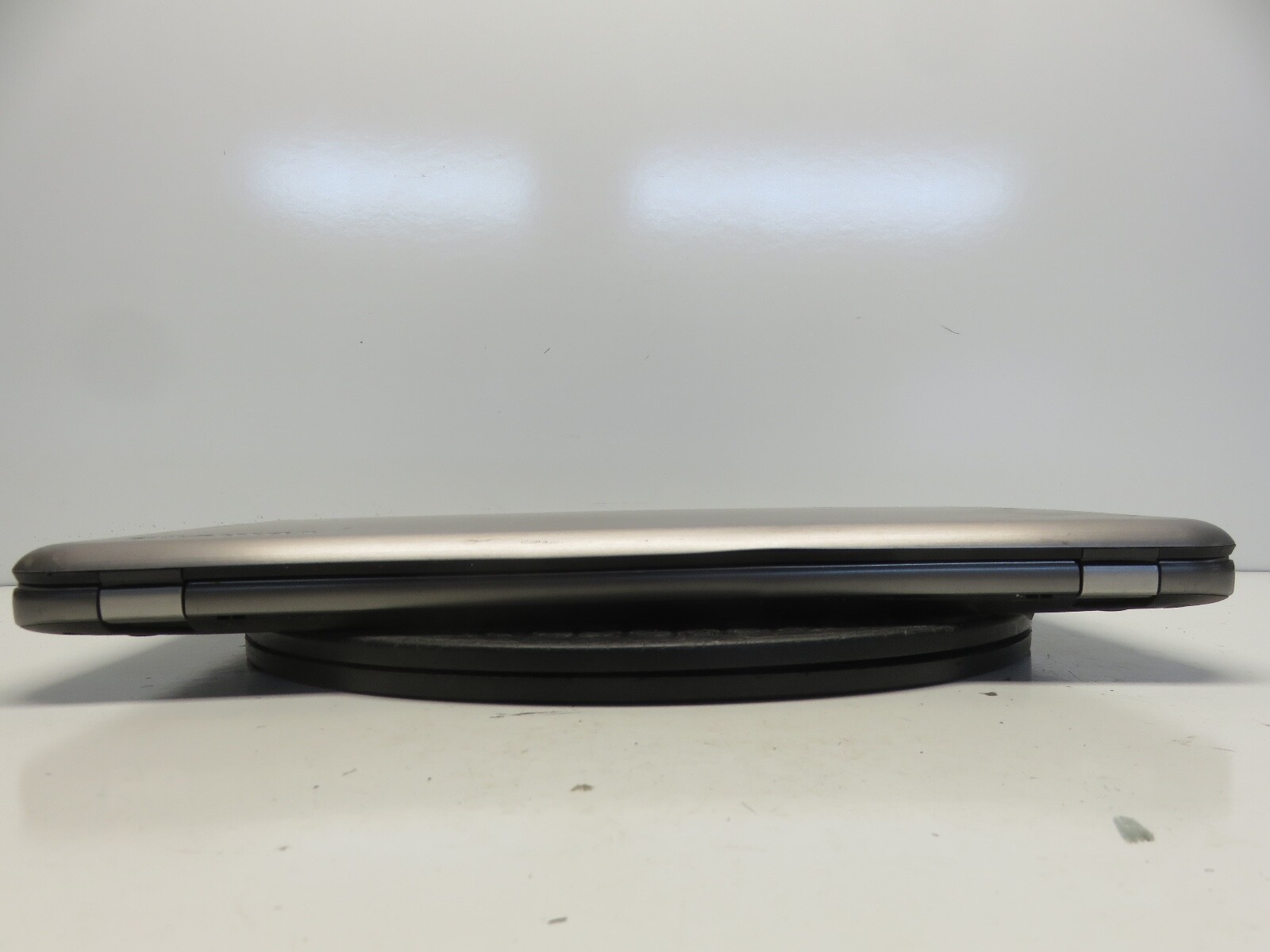 Toshiba Satellite P55T-a5118 Intel Core i7-4500U 1.8GHz 8 GB NO HDD No Batt