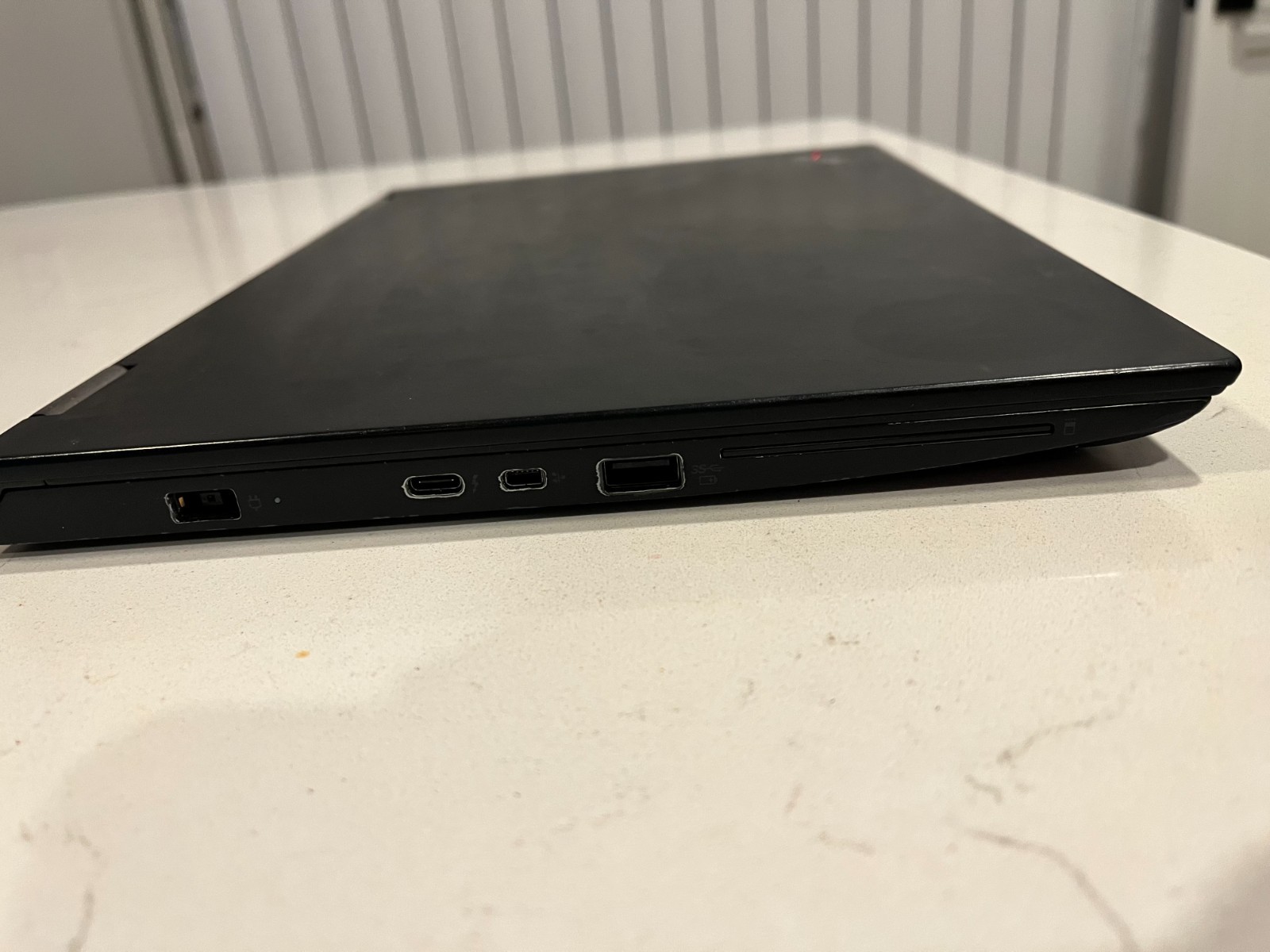 WORKING Lenovo ThinkPad X380 Yoga 13.3″ i5-8250U 128GB SSD 8GB DDR4 Black laptop