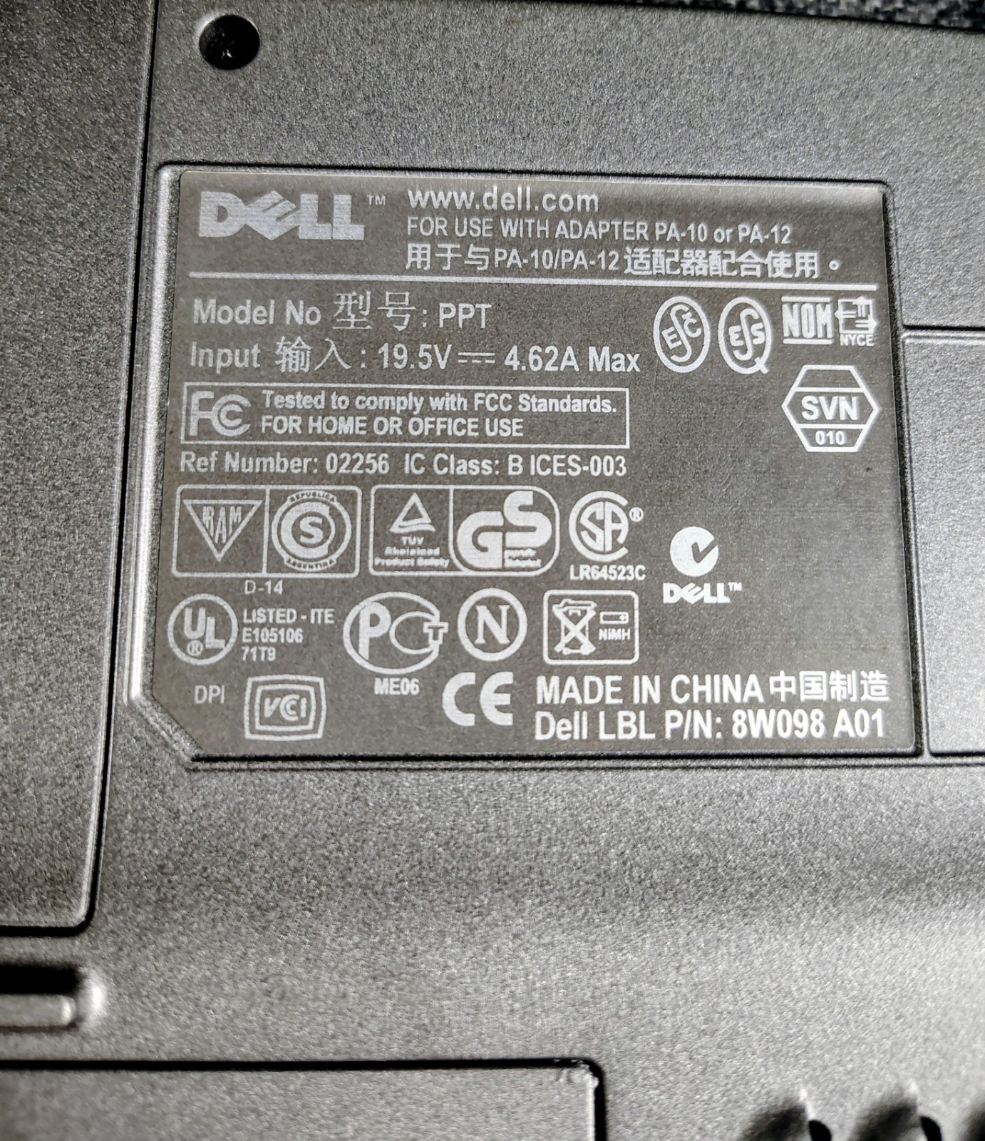 Dell Latitude D400 Retro Windows XP laptop