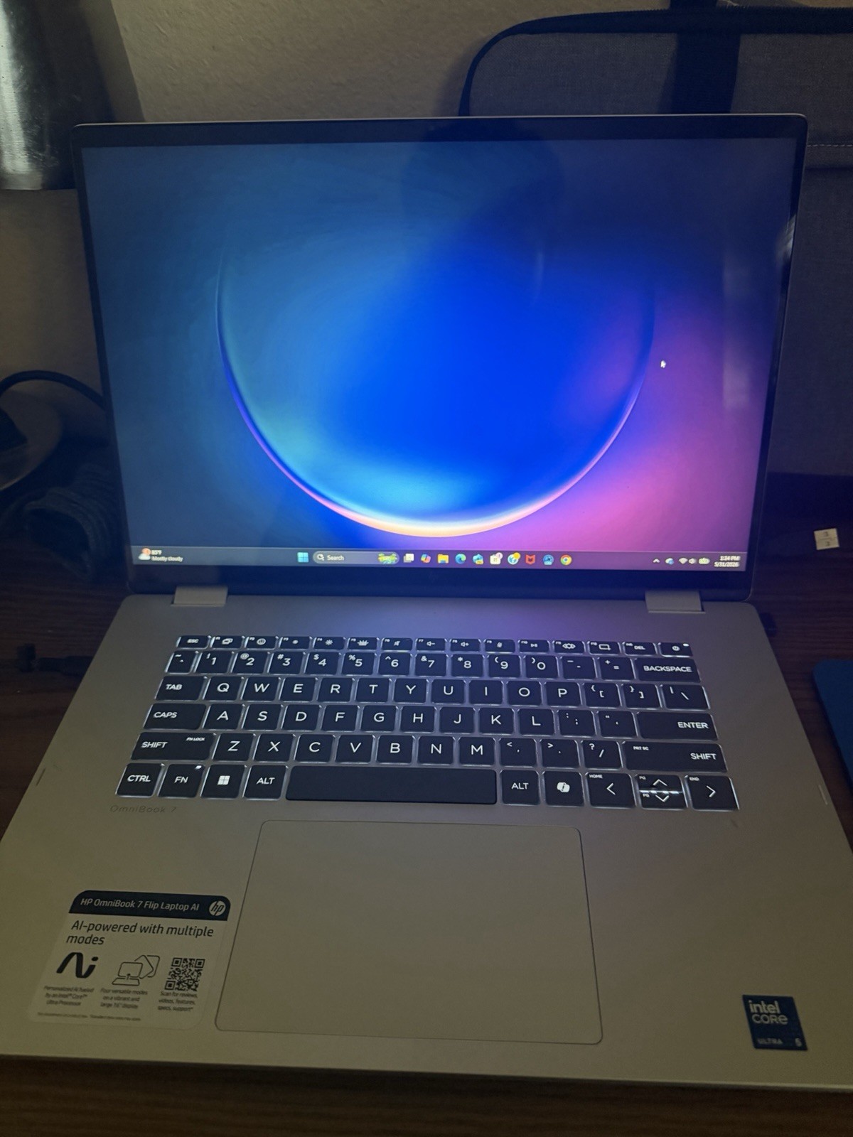 HP OmniBook 7 Flip AI 16in Touchscreen Core Ultra 7 32GB 1TB SSD Silver