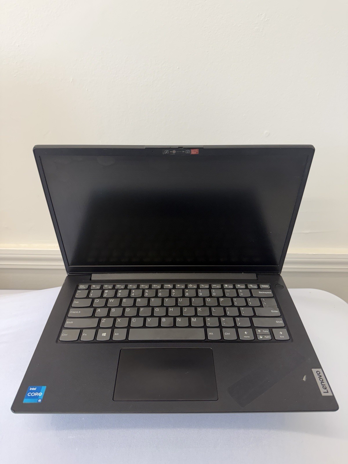 Lenovo V14-G2IL Laptop – Good Screen – Intel i5 Gen 11 – RAM 8 GB – Read Des