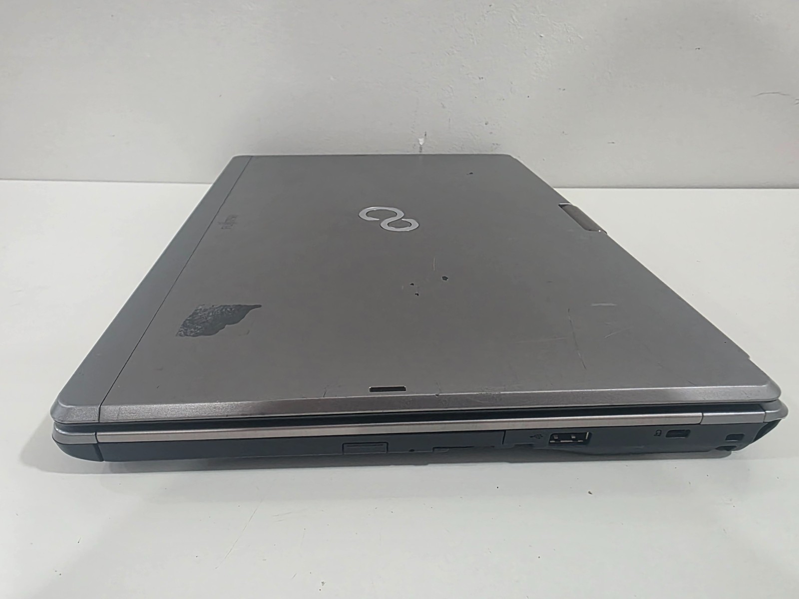 FUJITSU LIFEBOOK T902 Intel i5-3340M 8GB Touch Webcam Bluetooth