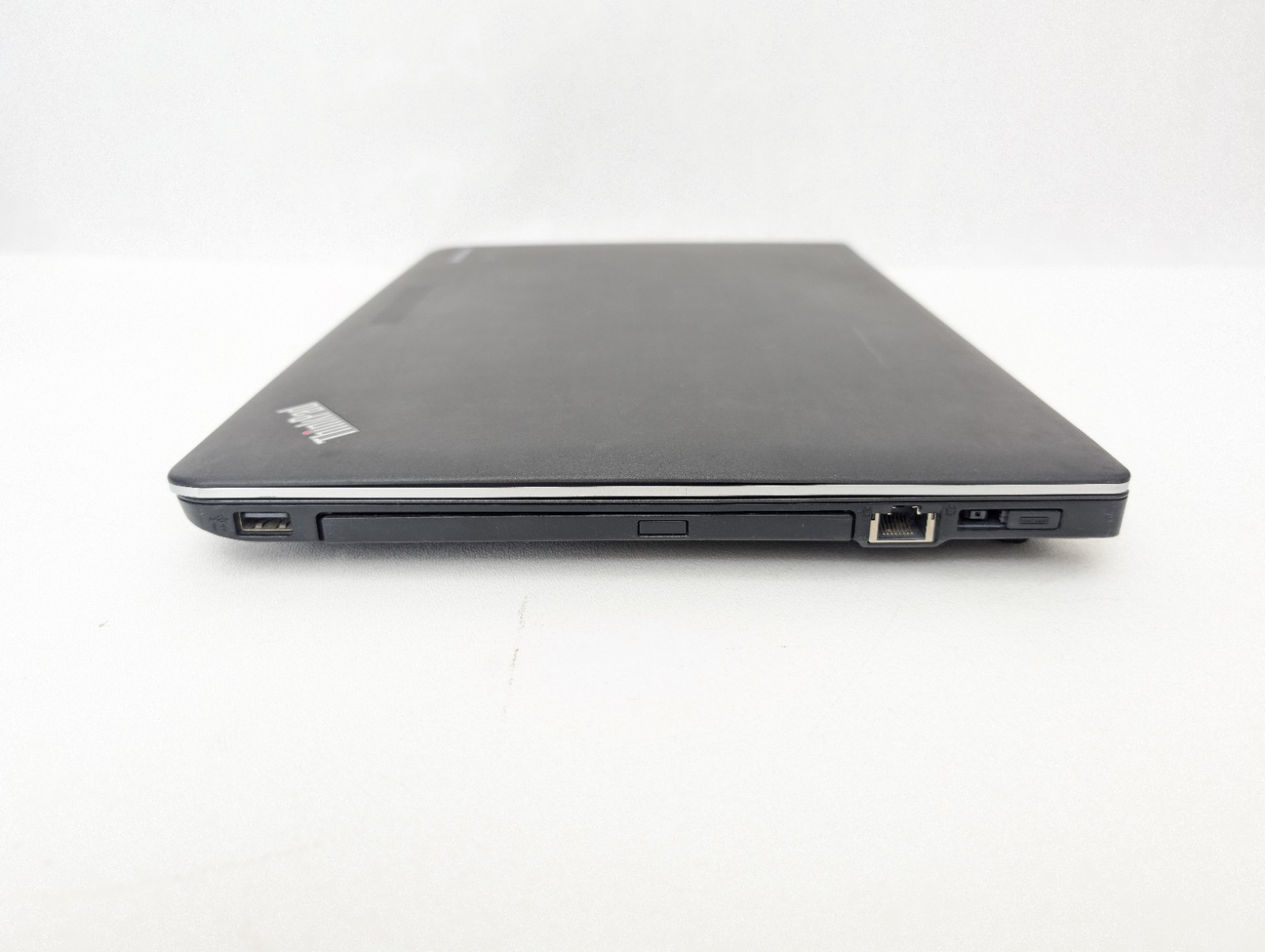 Lenovo ThinkPad E440 Laptop i3-4000m @ 2.40 GHz 4 GB Ram Win 10