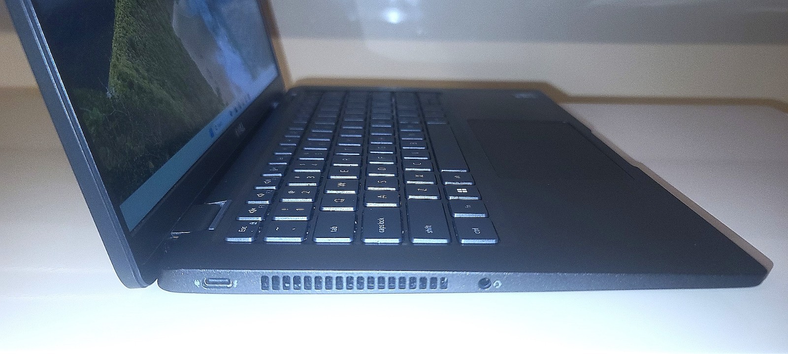 Dell Latitude 7420 Laptop i7-1185G7 256GB SSD 16GB RAM – Win 11 Pro, SSD@100%
