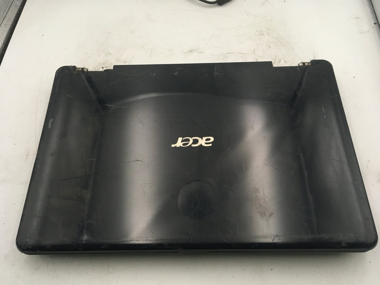 ACER ASPIRE 5532 KAWG0 – FOR PARTS/NO BOOT – AMD ATHLON 64 – 2GB RAM – READ – BB