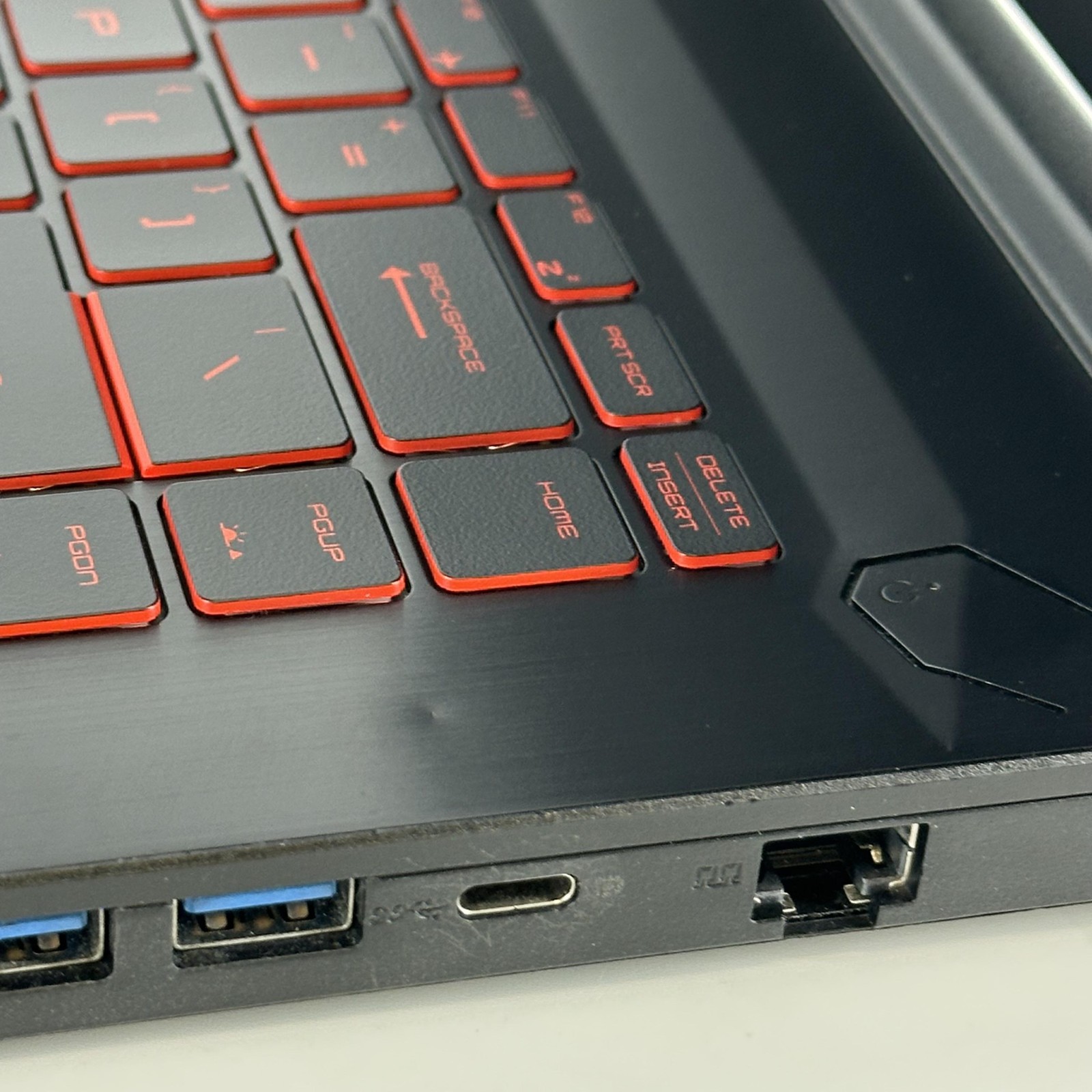 MSI Thin GF63 15.6 FHD 2.0 GHz i5-12450H 24GB 512GB SSD RTX 2050 FRAME SPLIT