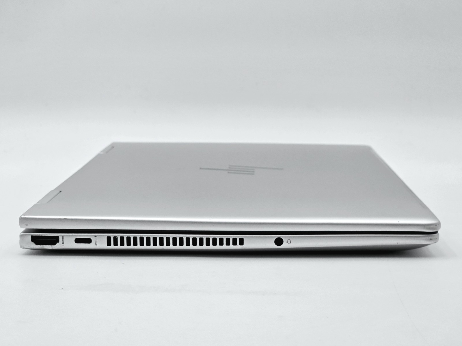 HP Envy x360 Laptop 14-es1013dx 2-in-1 14″ FHD Touch 5 120U 512GB 8GB W11