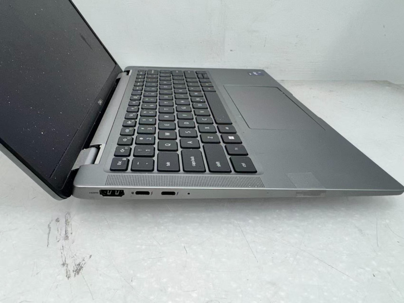 Dell Latitude 7440 Intel i7-1365U@1.8Ghz 32GB RAM 500G Win 11 *Read*