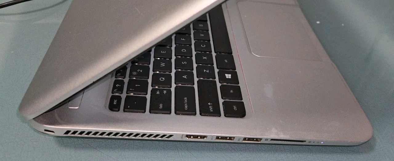 HP Envy 15t-j000-i7-4700MQ@2.40GHz 12GB DDR3, 1TB HDD, WIN 10 TOUCHSCREEN READ!