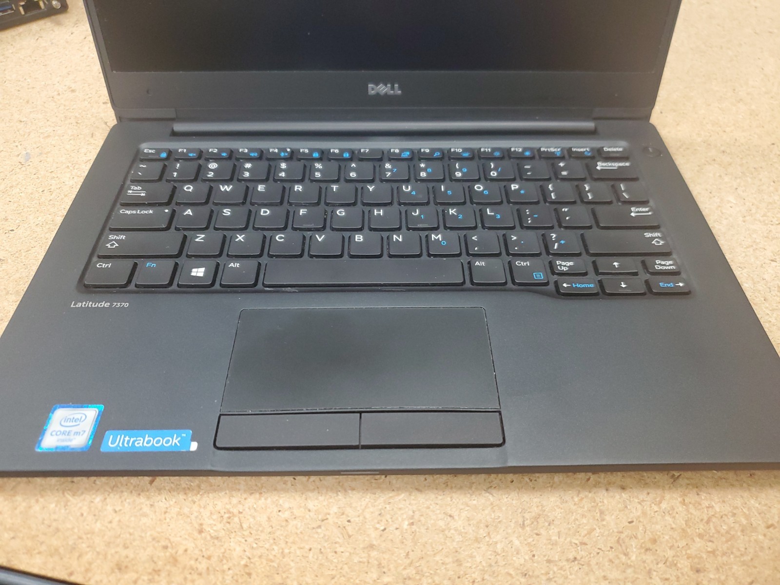 14″ Dell Latitude 7370 Laptop m7-6y75 16GB RAM 500GB SSD Win 11 Pro 060126-3