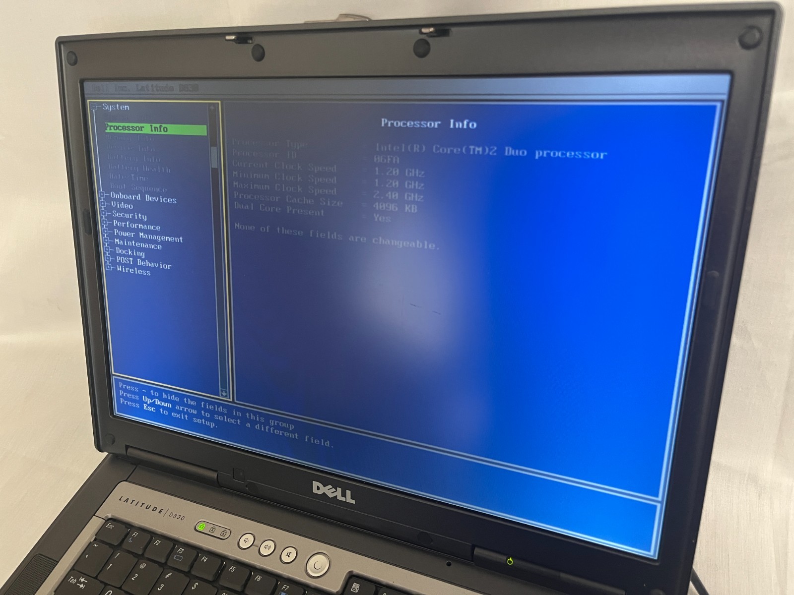 Dell Latitude D830 Intel Core 2 Duo 2.4GHz, 2GB RAM, 80GB HDD ~ PNW