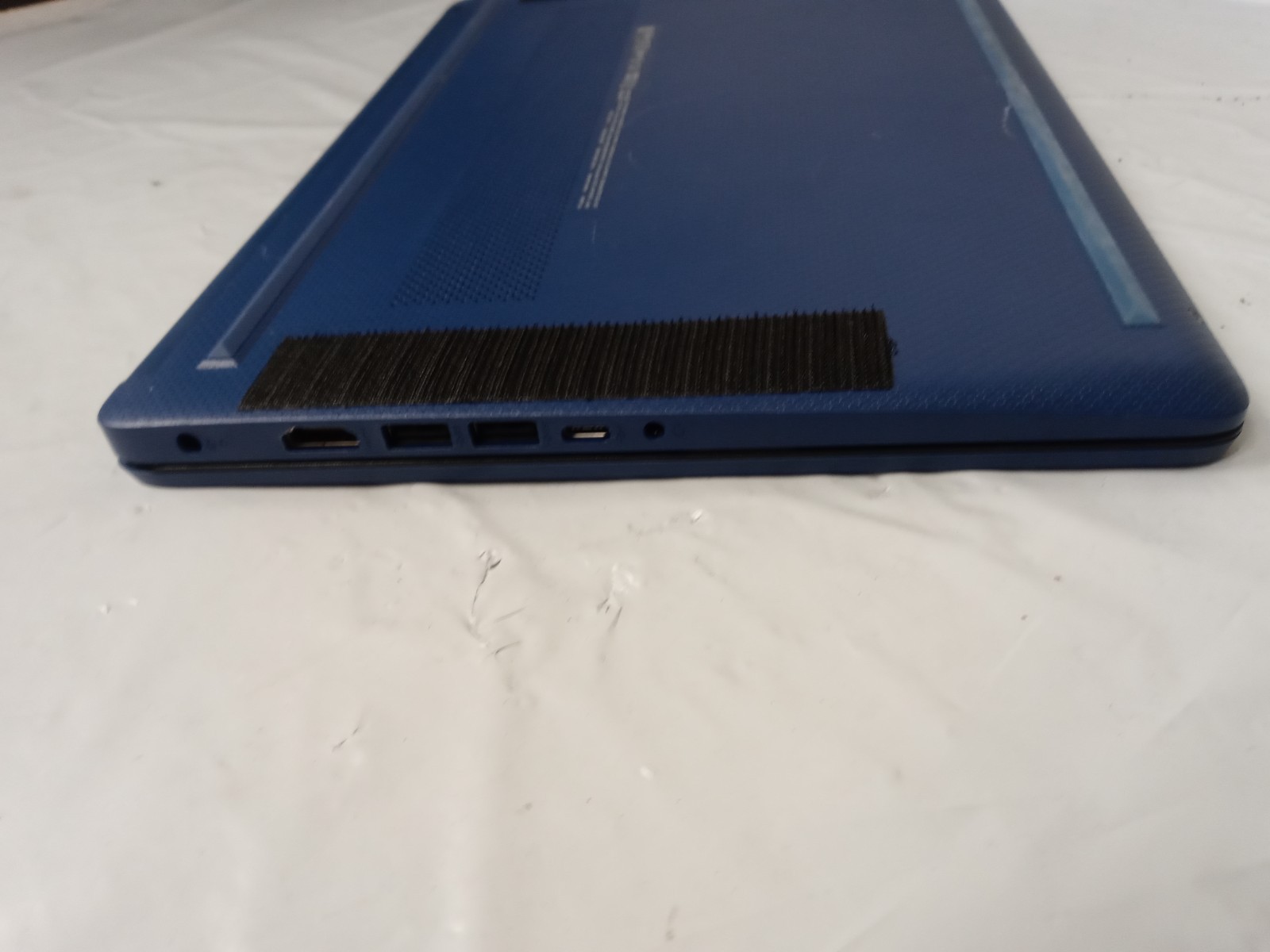 HP NoteBook 14-dq0005dx 14″ Celeron N4020 1.1GHz 4GB RAM 64GB SSD NO OS NO AC
