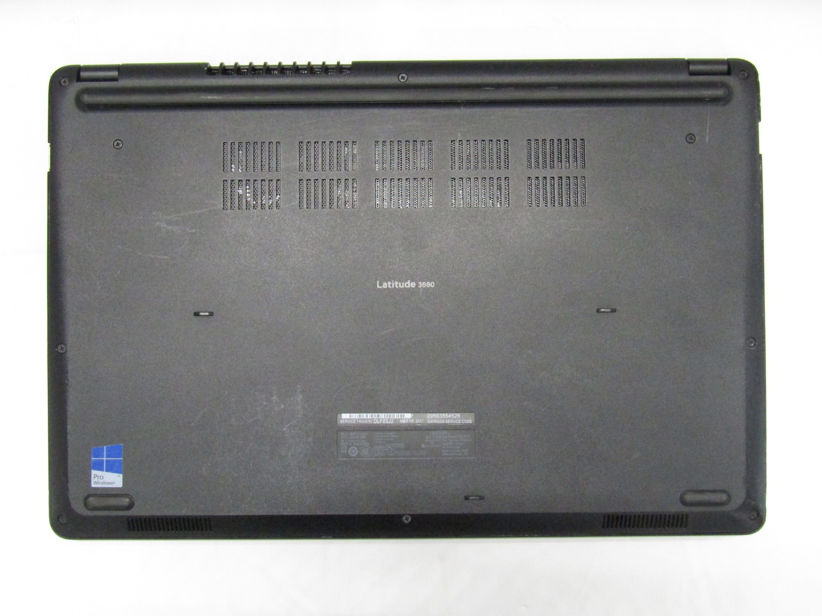 Dell Latitude 3580 2.7GHz Intel Core i7-7500U 8GB RAM 256GB SSD 15.6″ HD NO OS