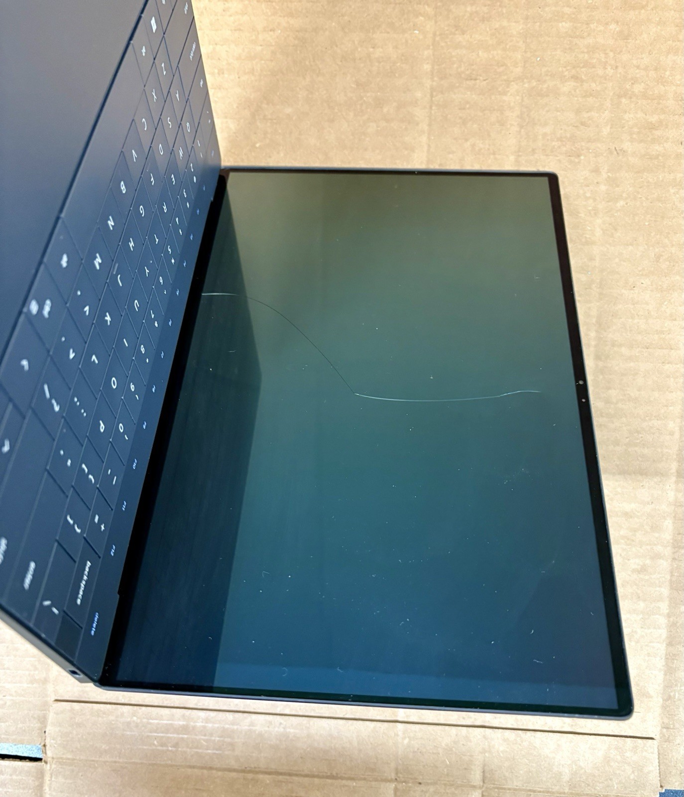 Dell XPS 13 Plus 9320 i7-1280P 32GB RAM 256GB NVMe Broken Screen