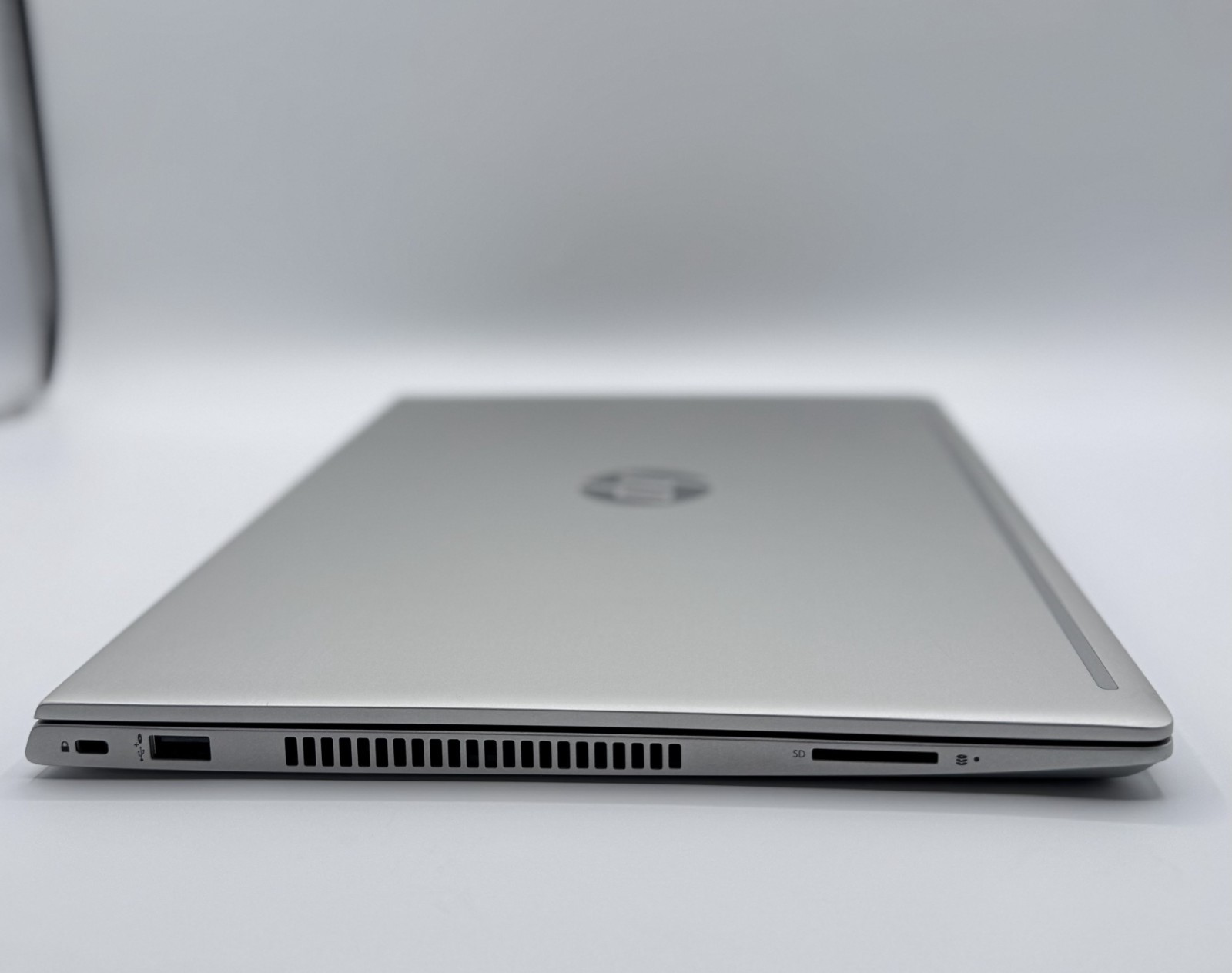 HP ProBook 440 G7 – 8WC35UT#ABA – i5-10210U | 8GB RAM | 256GB NVMe | Win 11 Pro