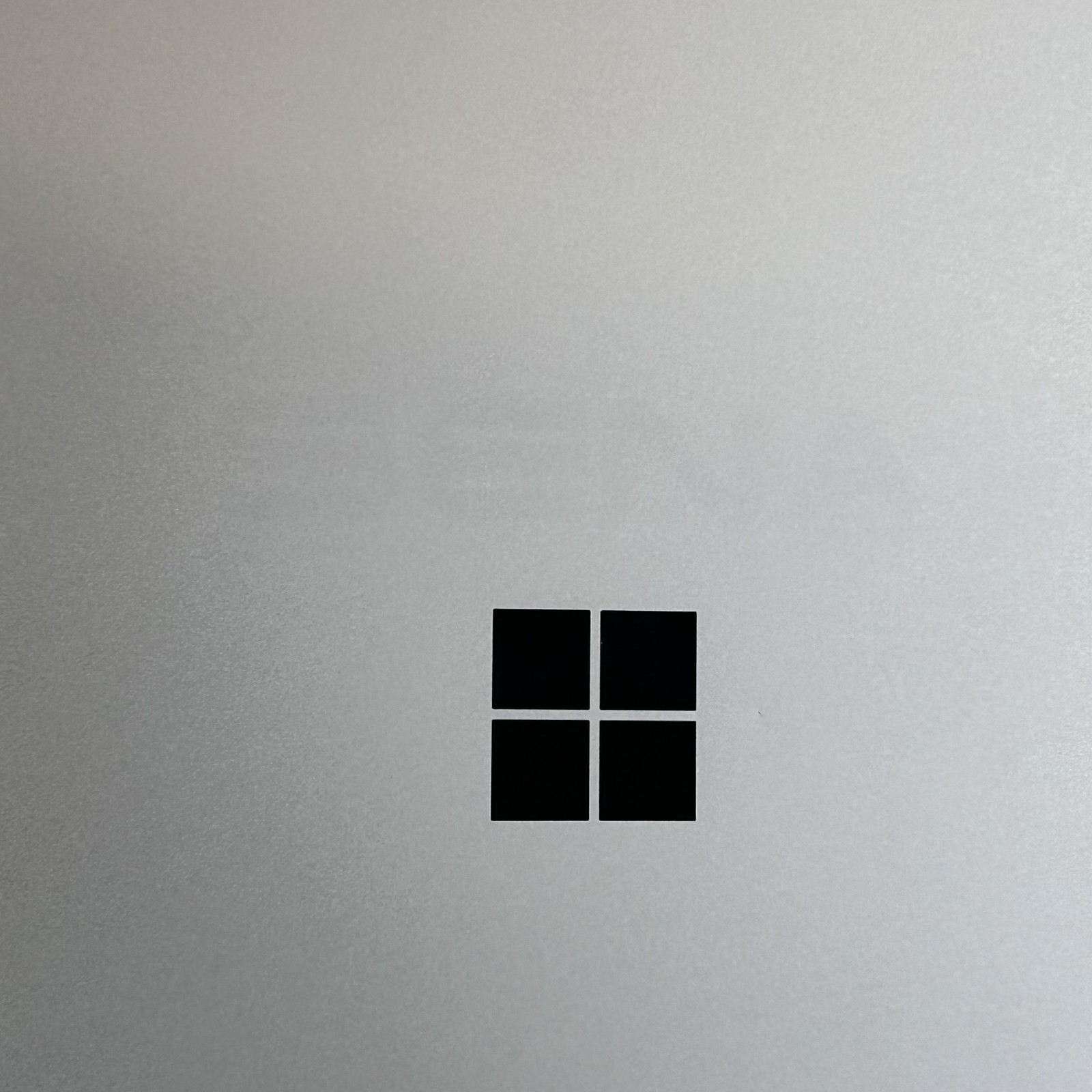 Microsoft Surface Laptop 3 13.5 2K TOUCH i7-1065G7 1.30GHz 16GB 512GB Very Good