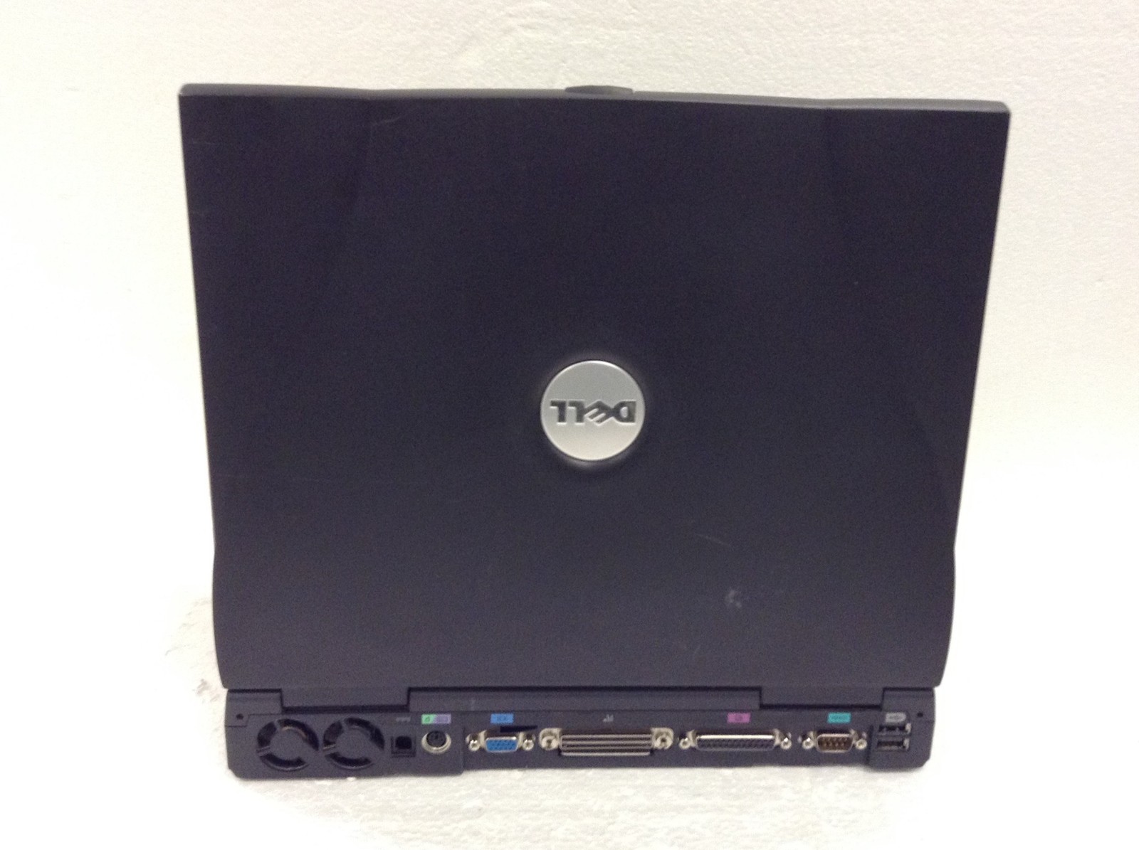 Dell Latitude C840 Pentium 4M 15″ Laptop 2.0GHz 512MB CD-RW Floppy, No HD, WORKS