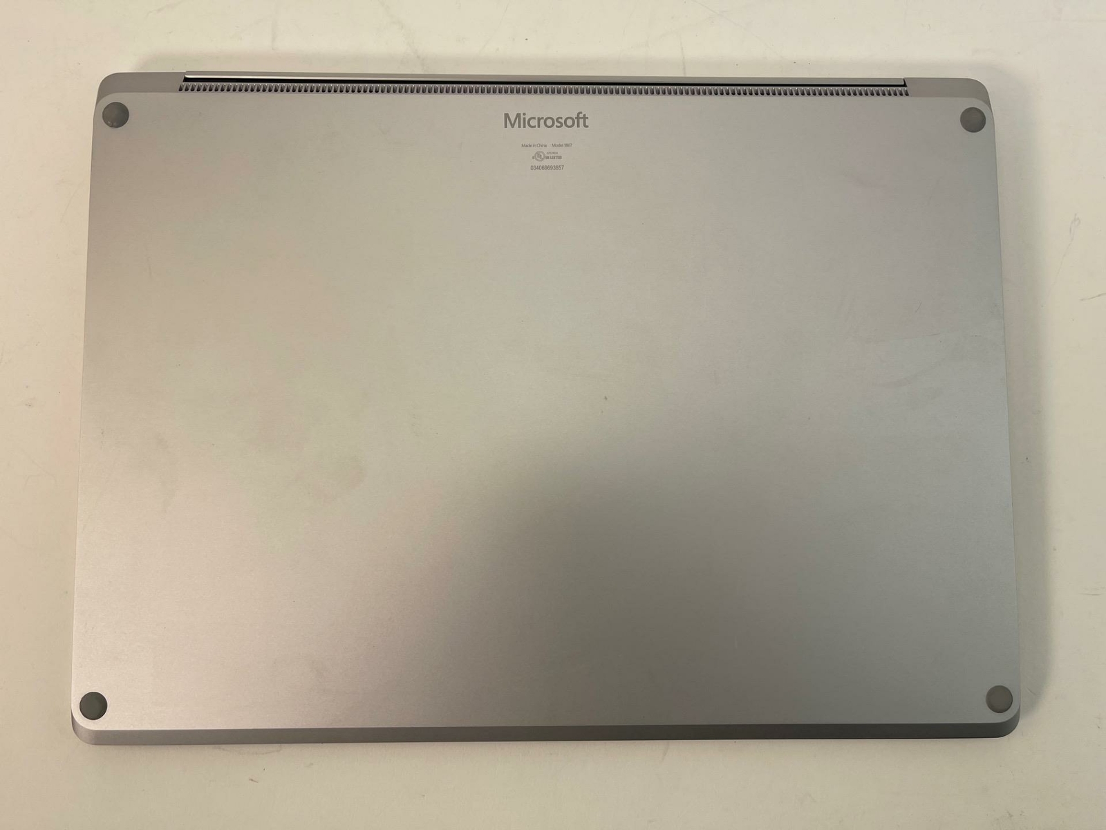Microsoft Surface Laptop 3, 13.5″ Touch, i5-1035G7, 8GB, 128GB SSD ( VGY-00001 )