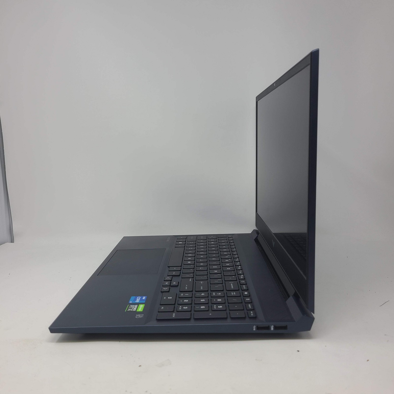 HP Victus NG1FHLR1 16.1 i5-11400H 2.7GHz 32GB RAM 256GB SSD GeForce RTX 3050 Ti