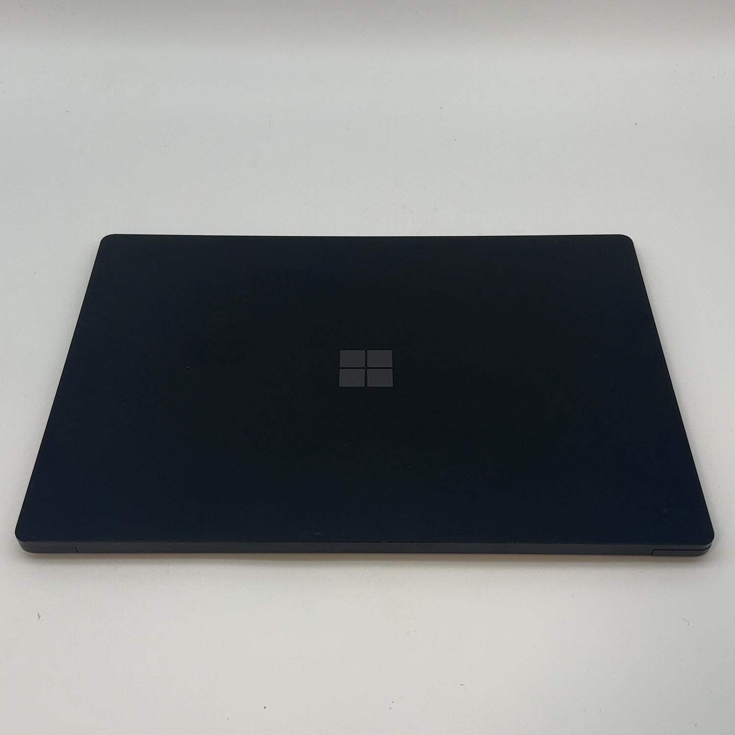 Microsoft Surface Laptop 3 1873 15″ Ryzen 5 2.1GHz 8GB RAM 128GB SSD