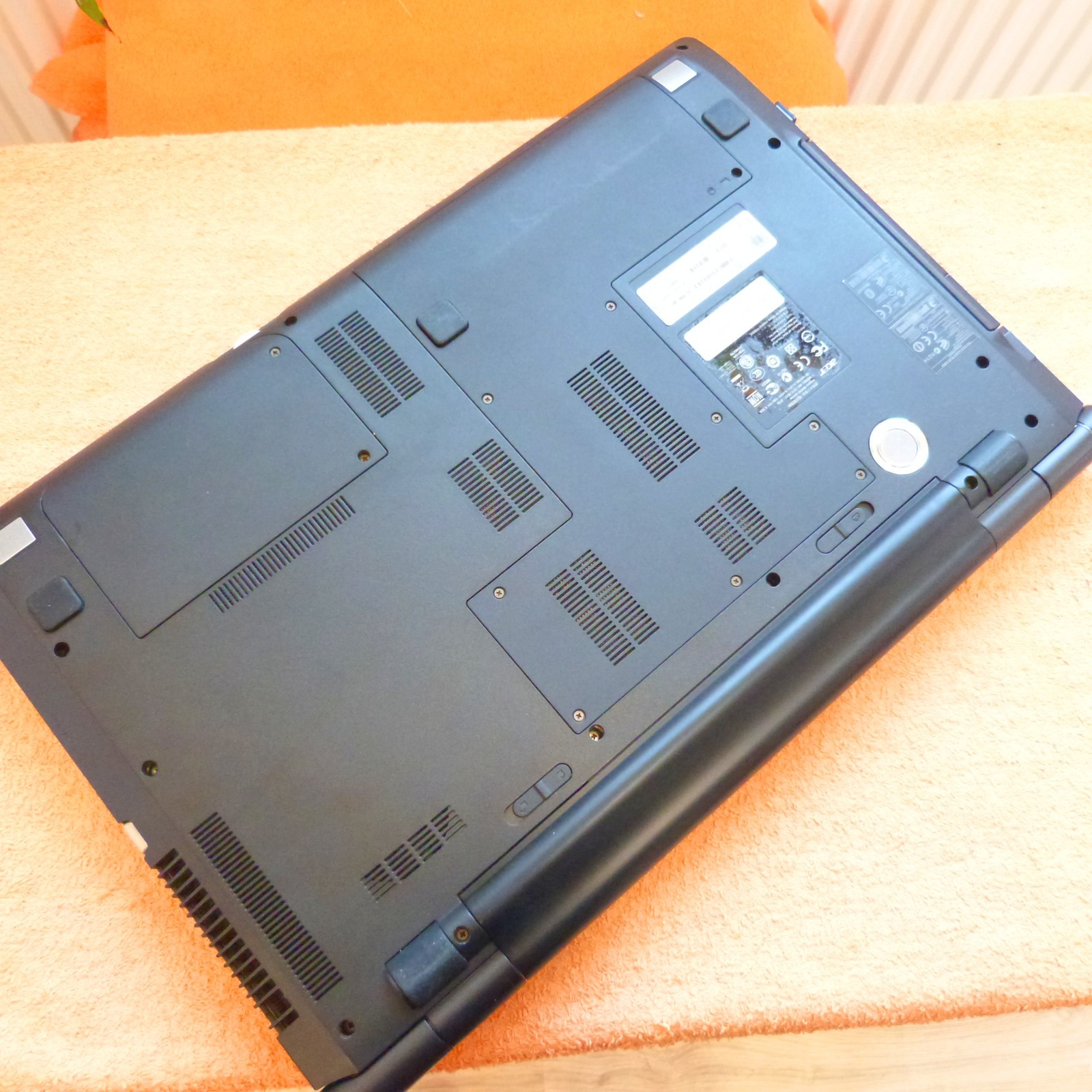 Acer 8943 ETHOS MAX Cinema 18″ METAL l 16GB RAM l 2TB SSD Windows 11 QUAD i7