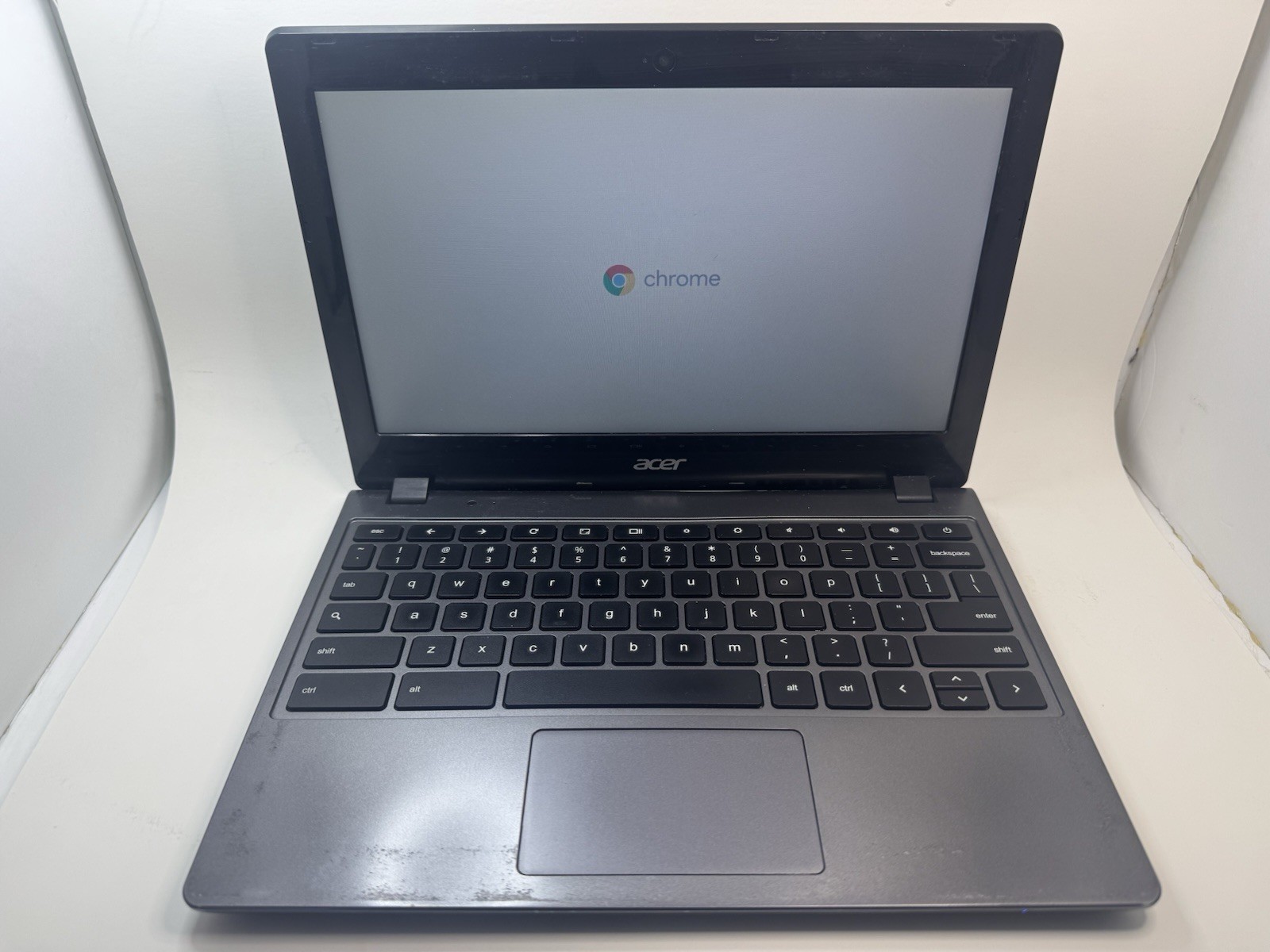Acer ChromeBook C720 11.6″(16GB SSD, Intel Celeron, 1.40 GHz, 2GB) Laptop -…