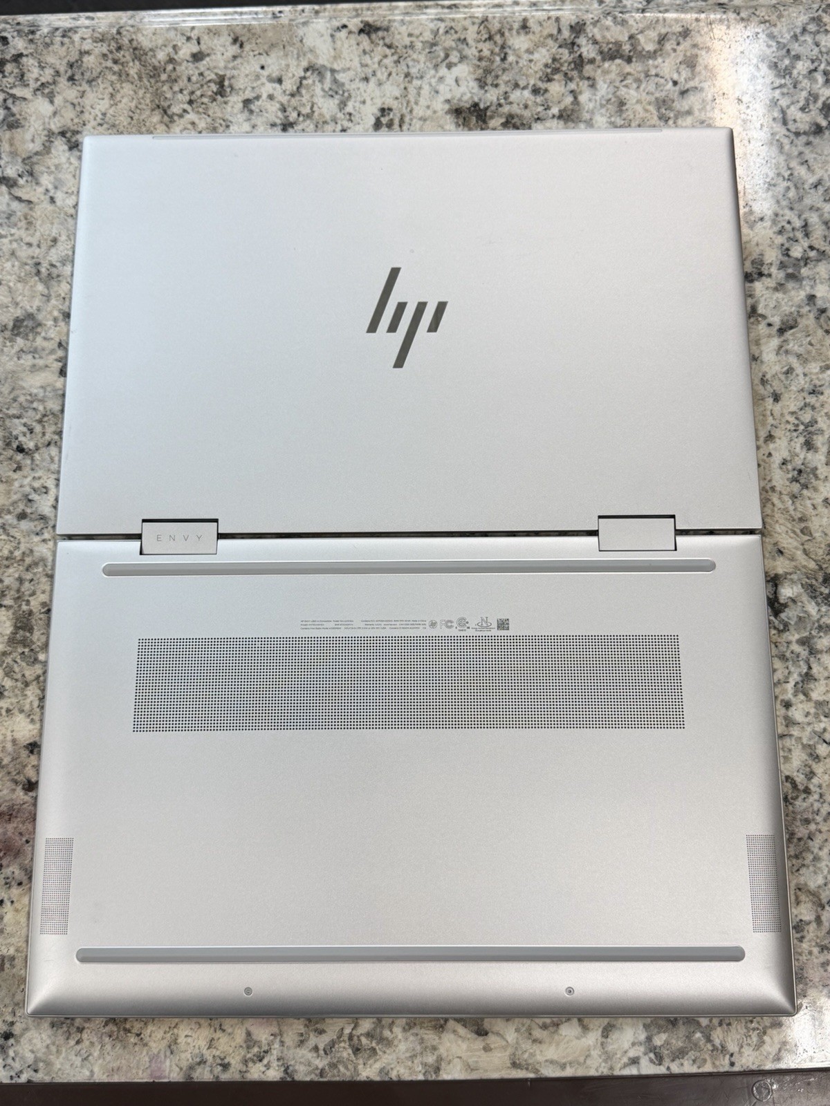 HP Envy x360 2-in-1 15.6” FHD TouchScreen Intel i5-1155G7 20GB RAM 256GB SSD