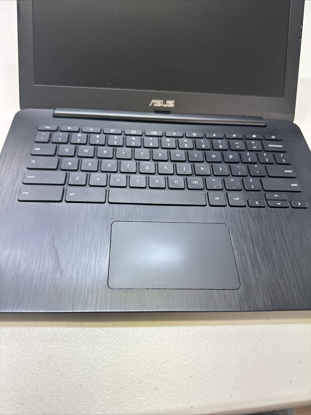 ASUS Chromebook C300M 13″ Celeron @ 1.6GHz 4GB RAM 32GB SSD ChromeOS
