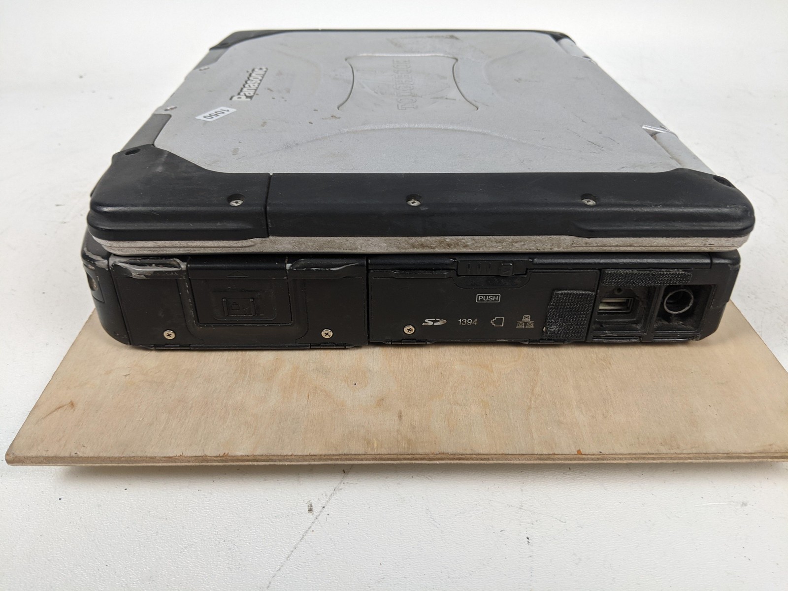 Panasonic Toughbook CF-30 13.3in Rugged Laptop Intel Dual Core Parts Repair