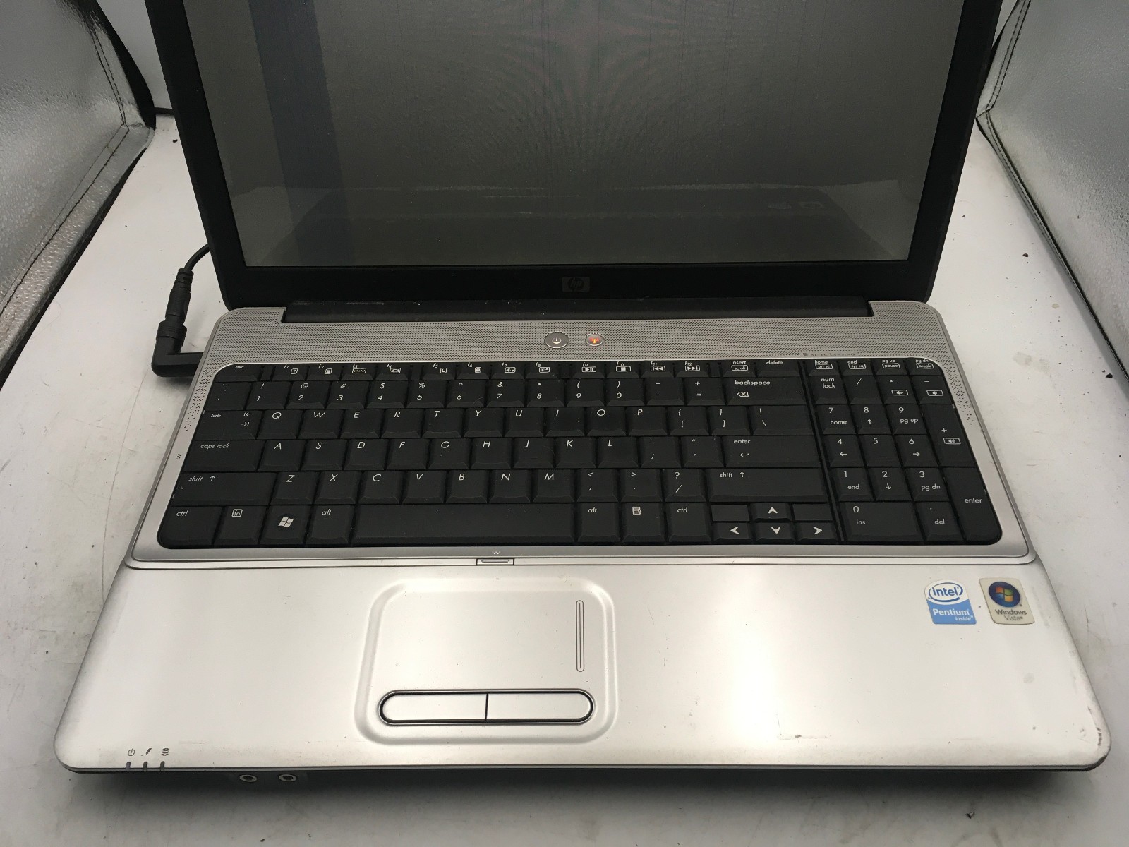 HP G60 458DX – FOR PARTS/REPAIR – INTEL PENTIUM T4200 – NO RAM – READ DESC – BB