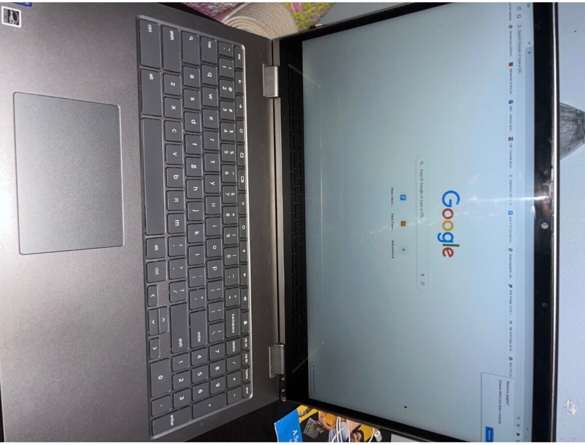 Lenovo C340-15 15.6 inch (64GB, Intel Core i3 8th Gen., 2.20GHz, 4GB) Chromebook