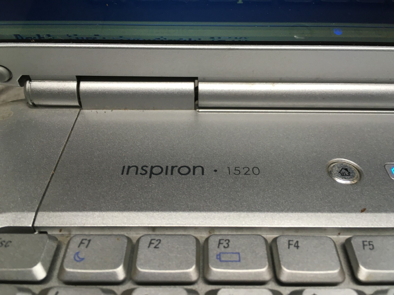 Dell Inspiron 1520 15″ (AS IS) Intel Core Duo – JZ