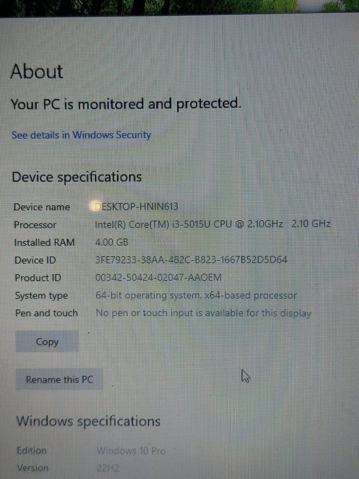 Dell Inspiron 17 Laptop with I3 processor, 4GB RAM, 500GB hard drive. 17”