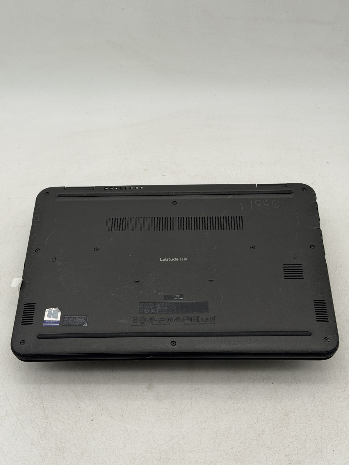 Dell Latitude 3310 13.3in i5-8265U 8GB 128GB NO OS – Read