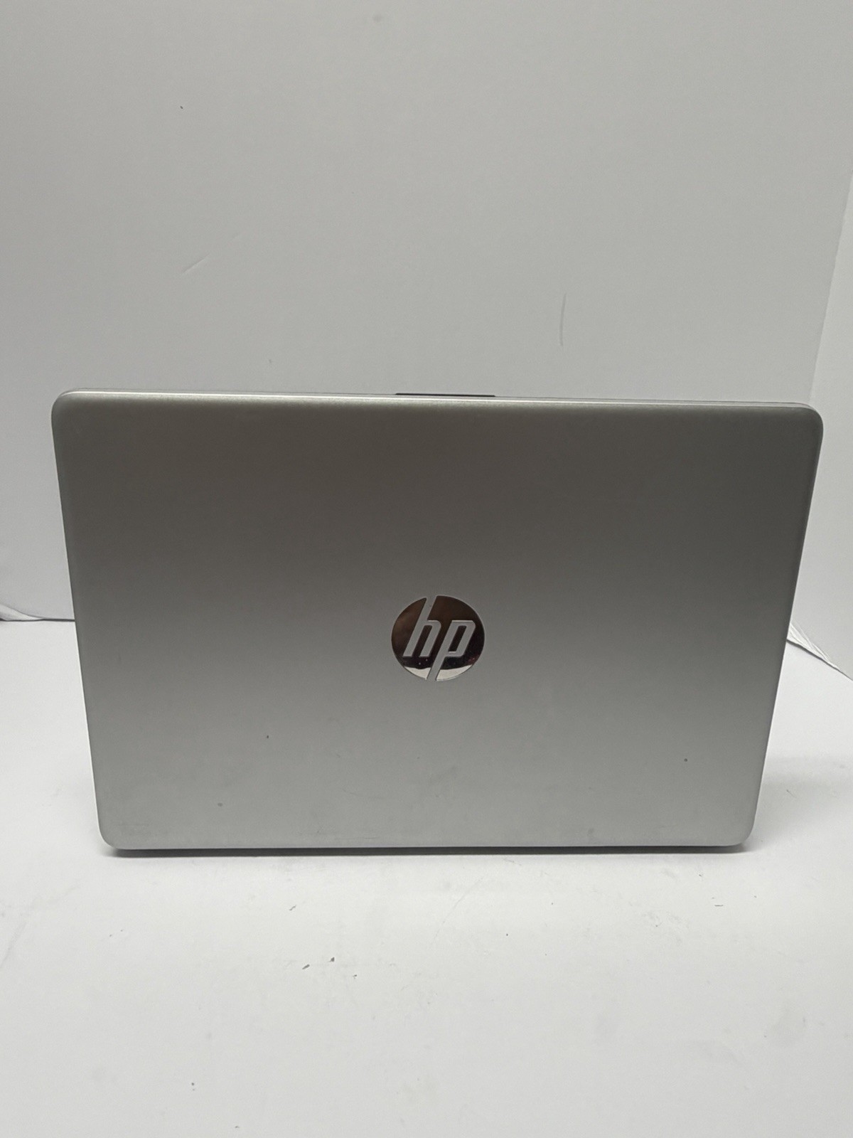 HP 14-DK1025WM 14″ Amd Ryzen 3 3300U 2.1Ghz Laptop w/ 4GB Ram, No HD, FREE SHIP