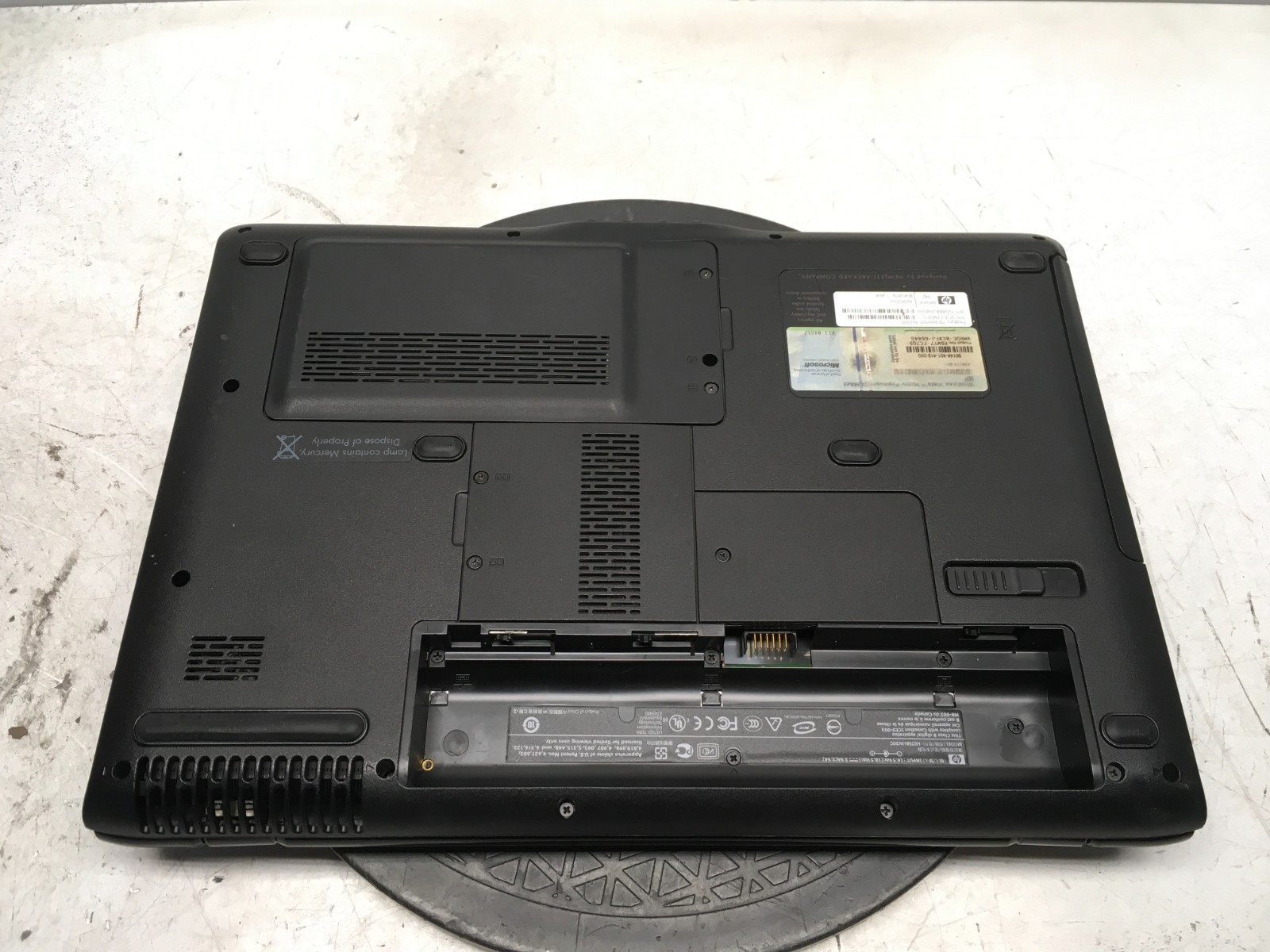 HP Pavilion DV2620US AMD Turion 64 X2 TL-58 1900MHz 2 GB NO HDD