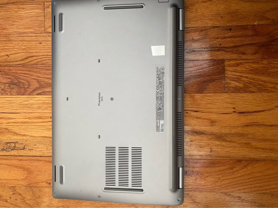 Dell Precision 3570 15.6″ i5-12th Gen 32GB RAM 256GB SSD NVIDIA GPU Win 11 Pro