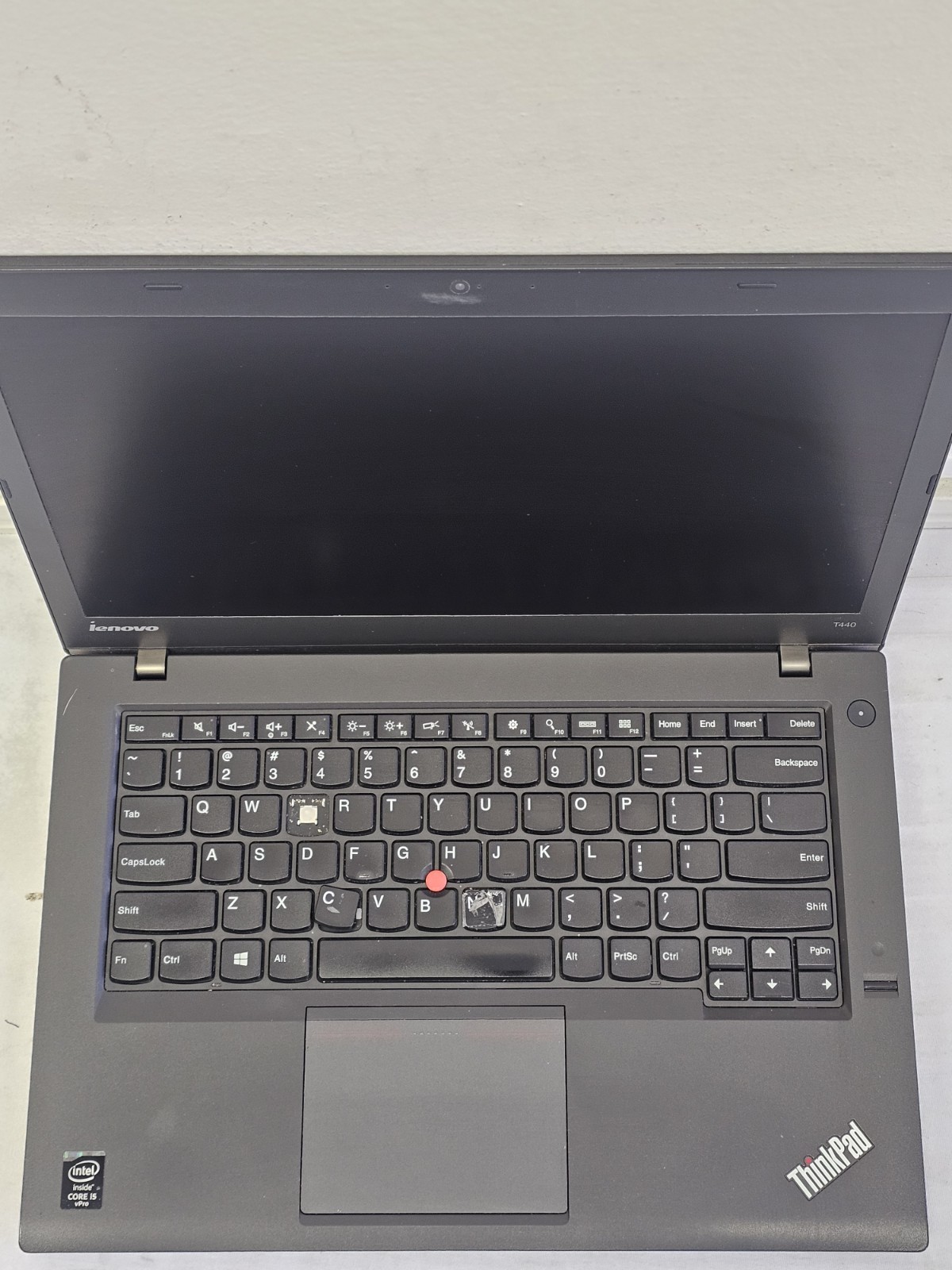 Lenovo ThinkPad T440 Laptop – Intel i5-4300u – 4GB RAM – 128GB SSD – Win 10 READ