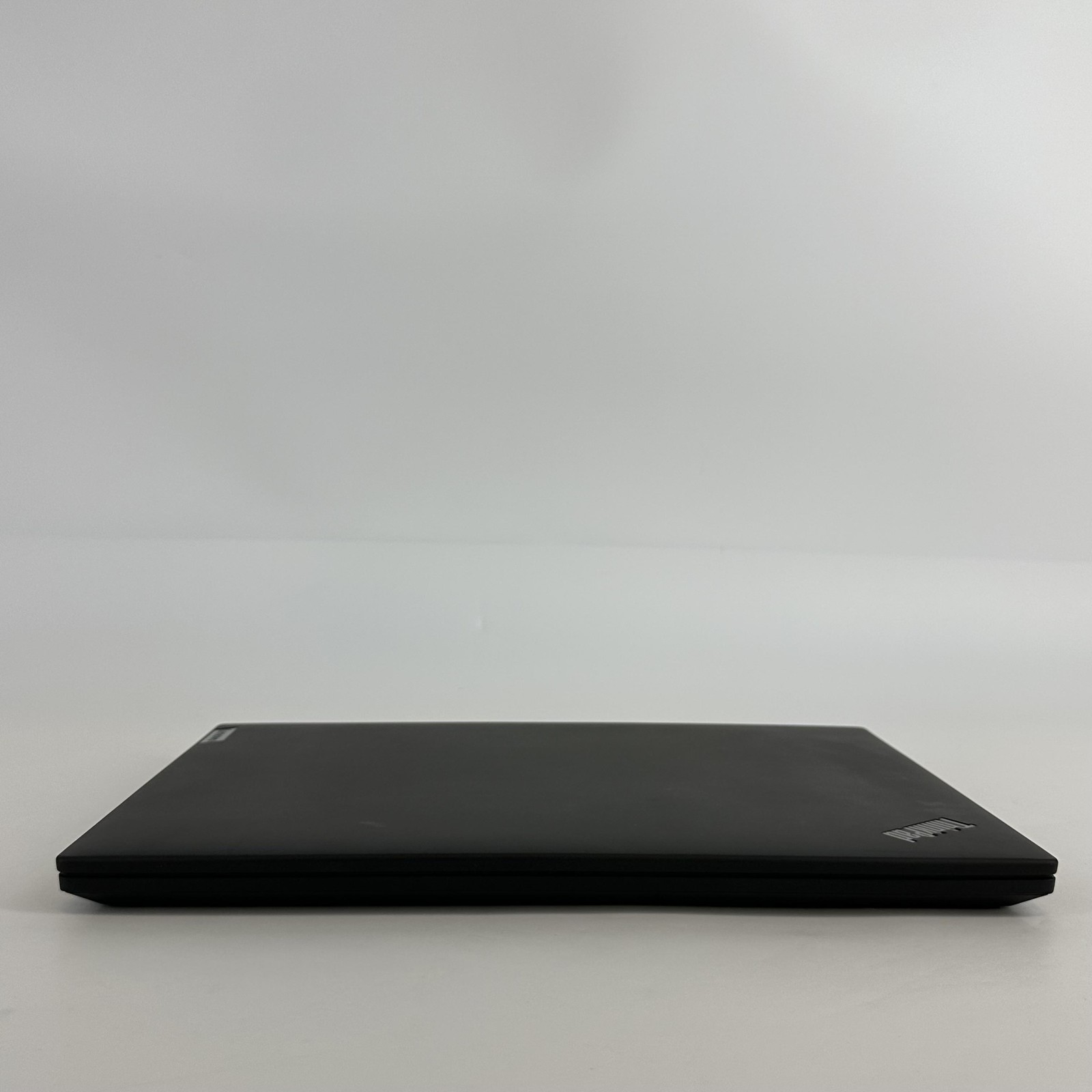 Lenovo ThinkPad T14 Gen 4 FHD+ TOUCH 3.33 GHz Ryzen 7 PRO 7840U 16GB 512GB SSD