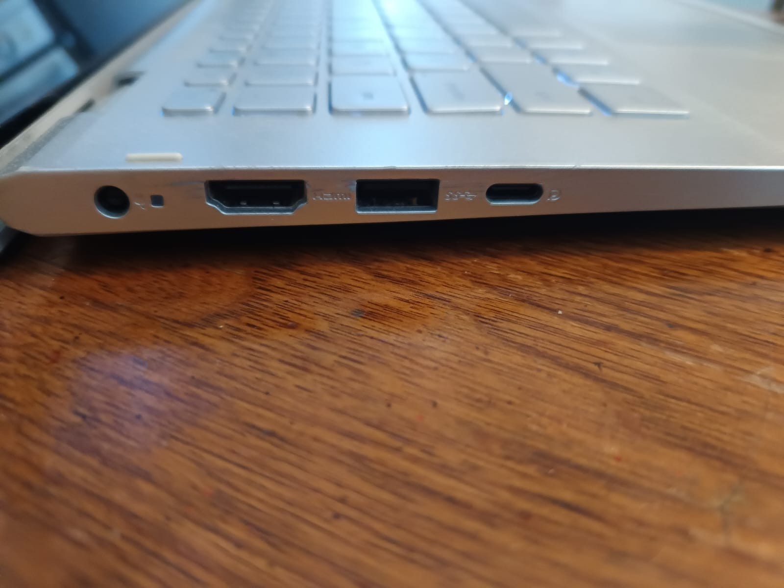 Dell Inspiron 5406 2-in-1, i3-1115G4 @ 3.00GHz , 16Gb RAM, 256Gb NVMe Disk
